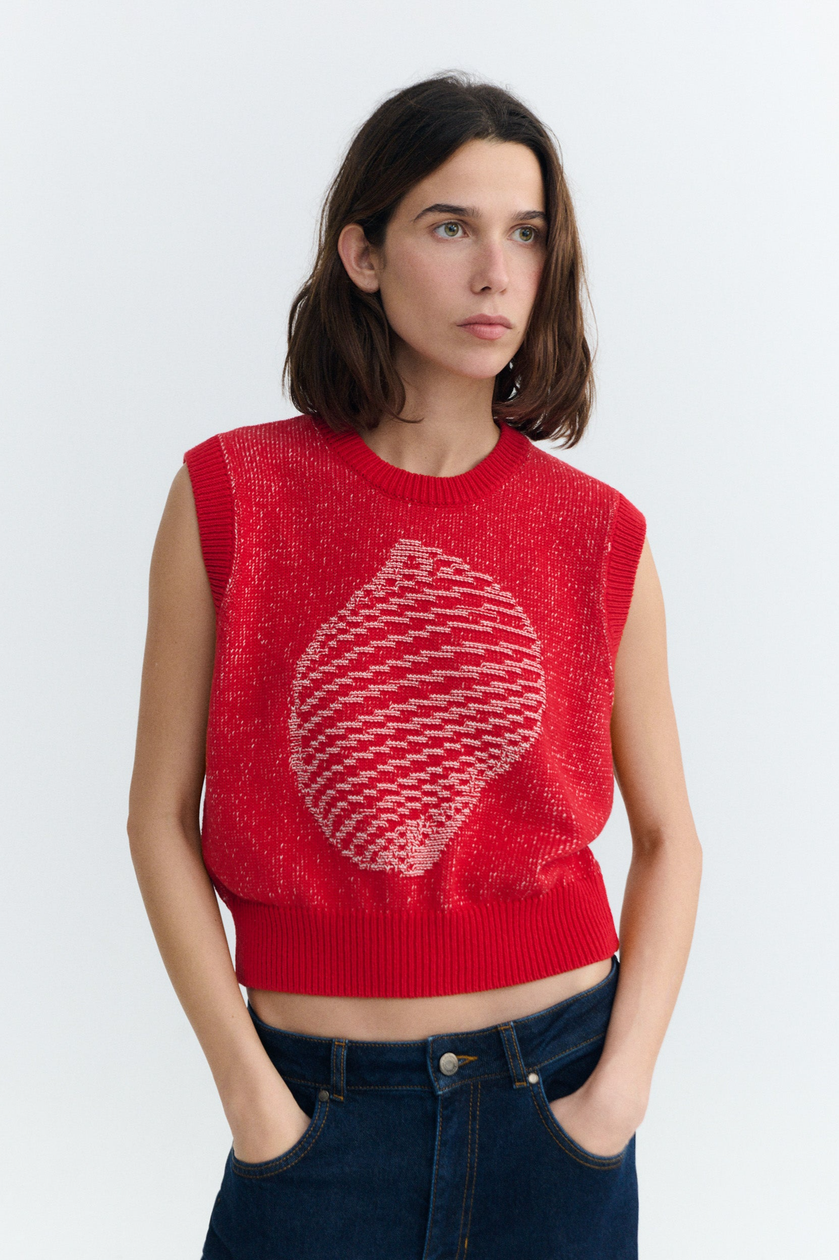 Image of Thinking MU dames vegan Gebreid Vest Aria Shell Red