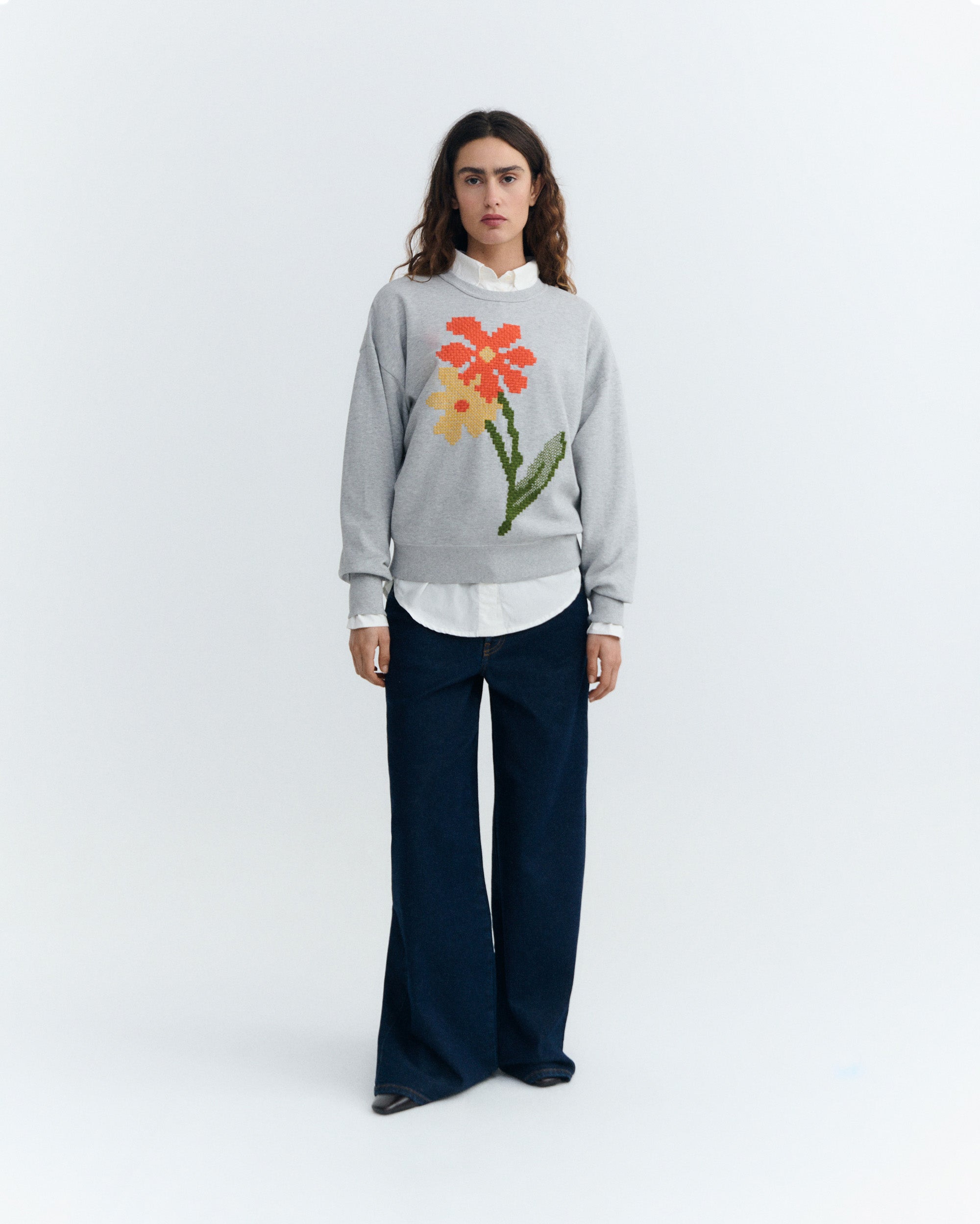 Thinking MU womens vegan Sweatshirt Poppy Jodie Embroidered Grey
