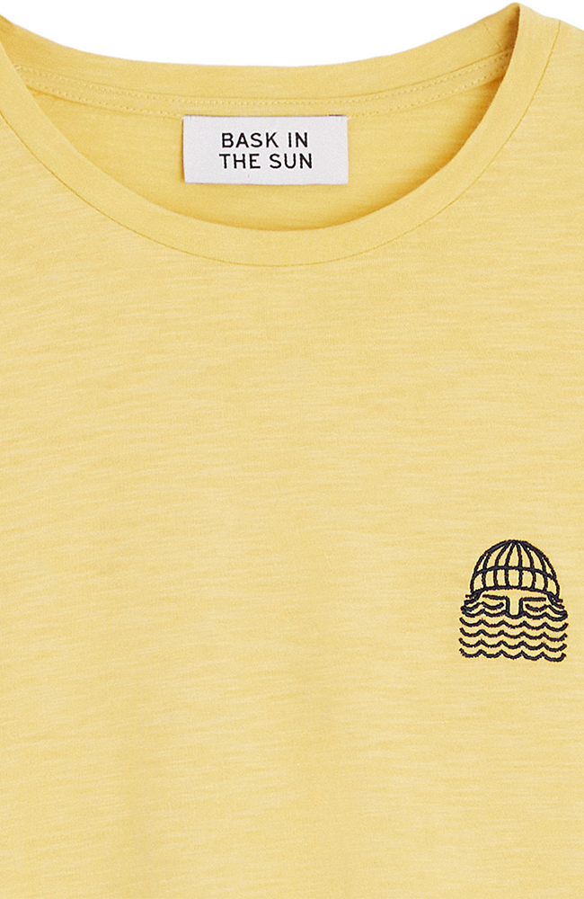 Bask in the Sun men vegan T-Shirt Mini To The Sea Yellow