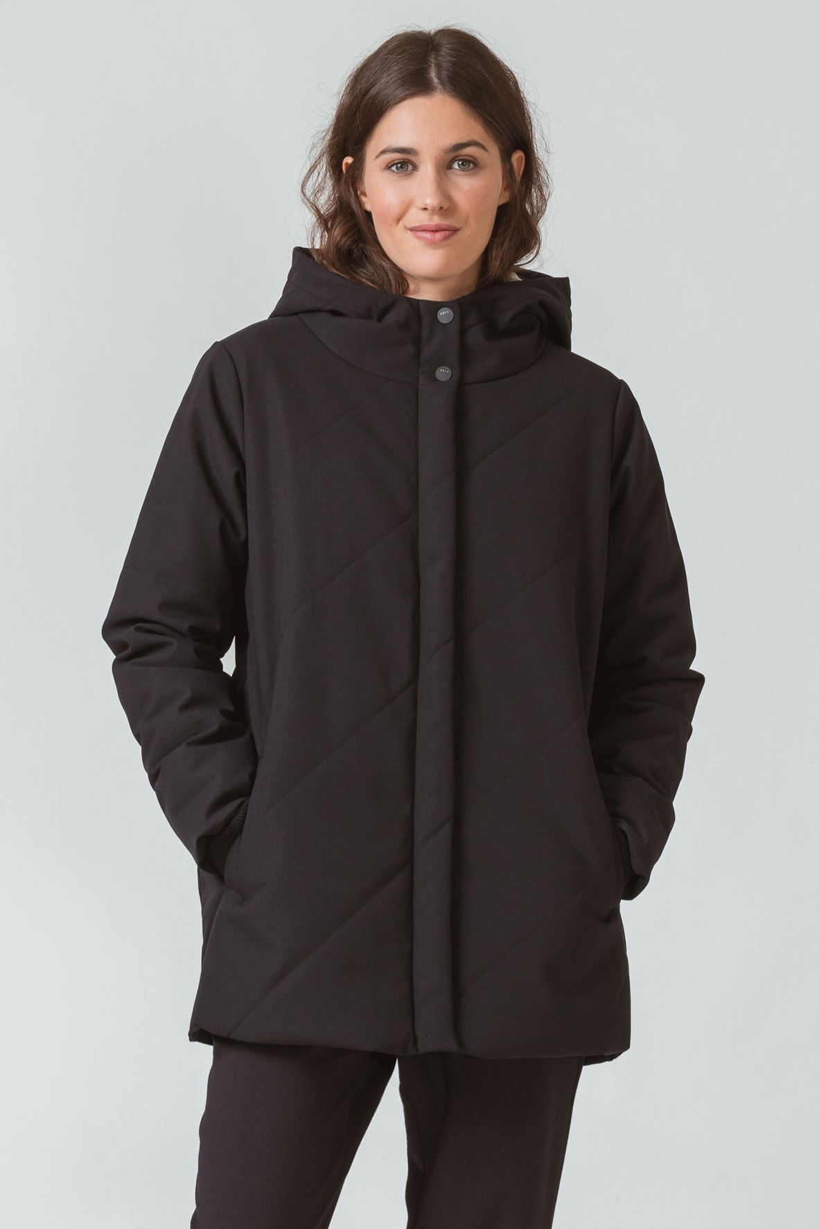 SKFK Damen vegan Jacke Basagaitz Schwarz