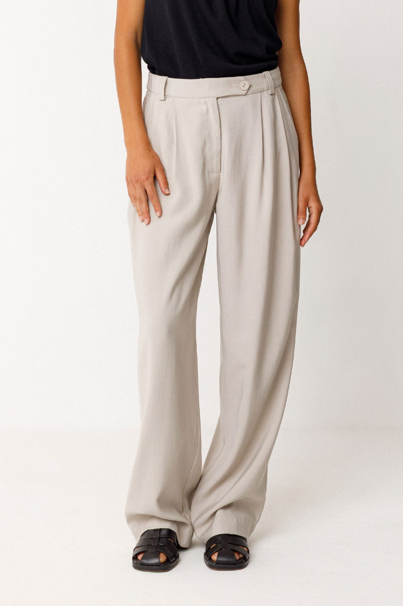 Image of SKFK dames vegan Broek Haide Beige