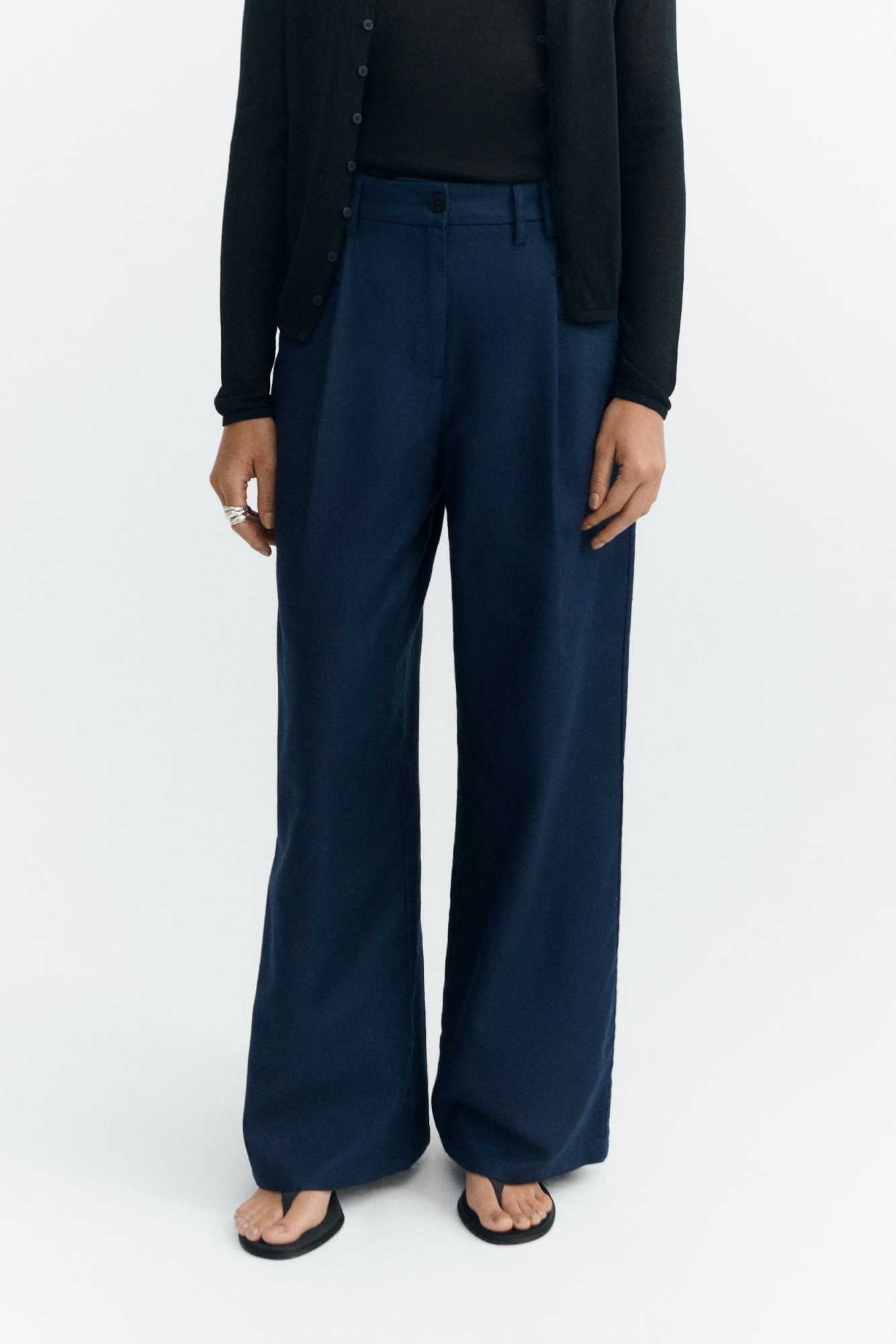 Image of Thinking MU dames vegan Broek Molly Met Wijde Pijpen, Blauw