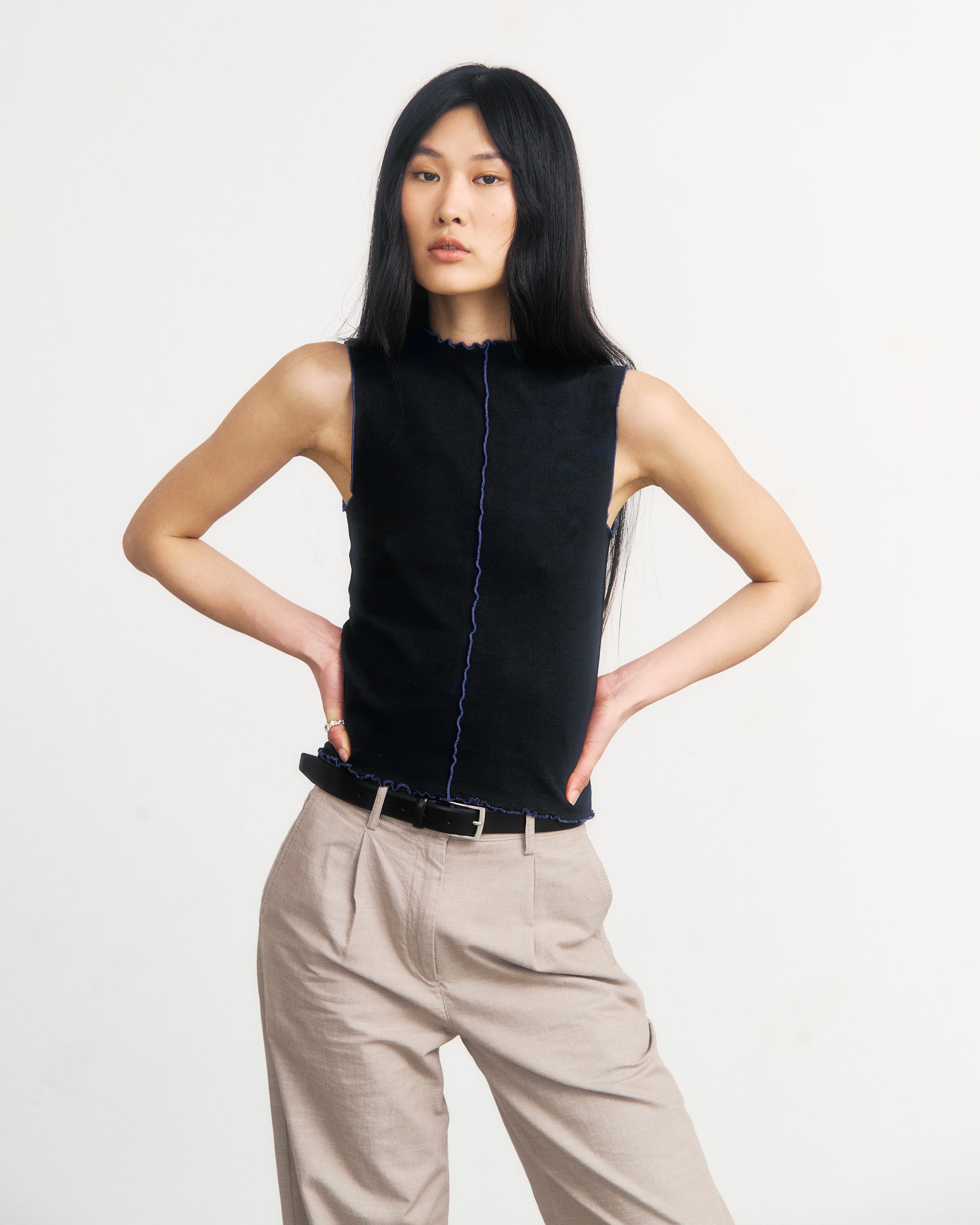 Rotholz womens vegan Top Pin Tucked True Black