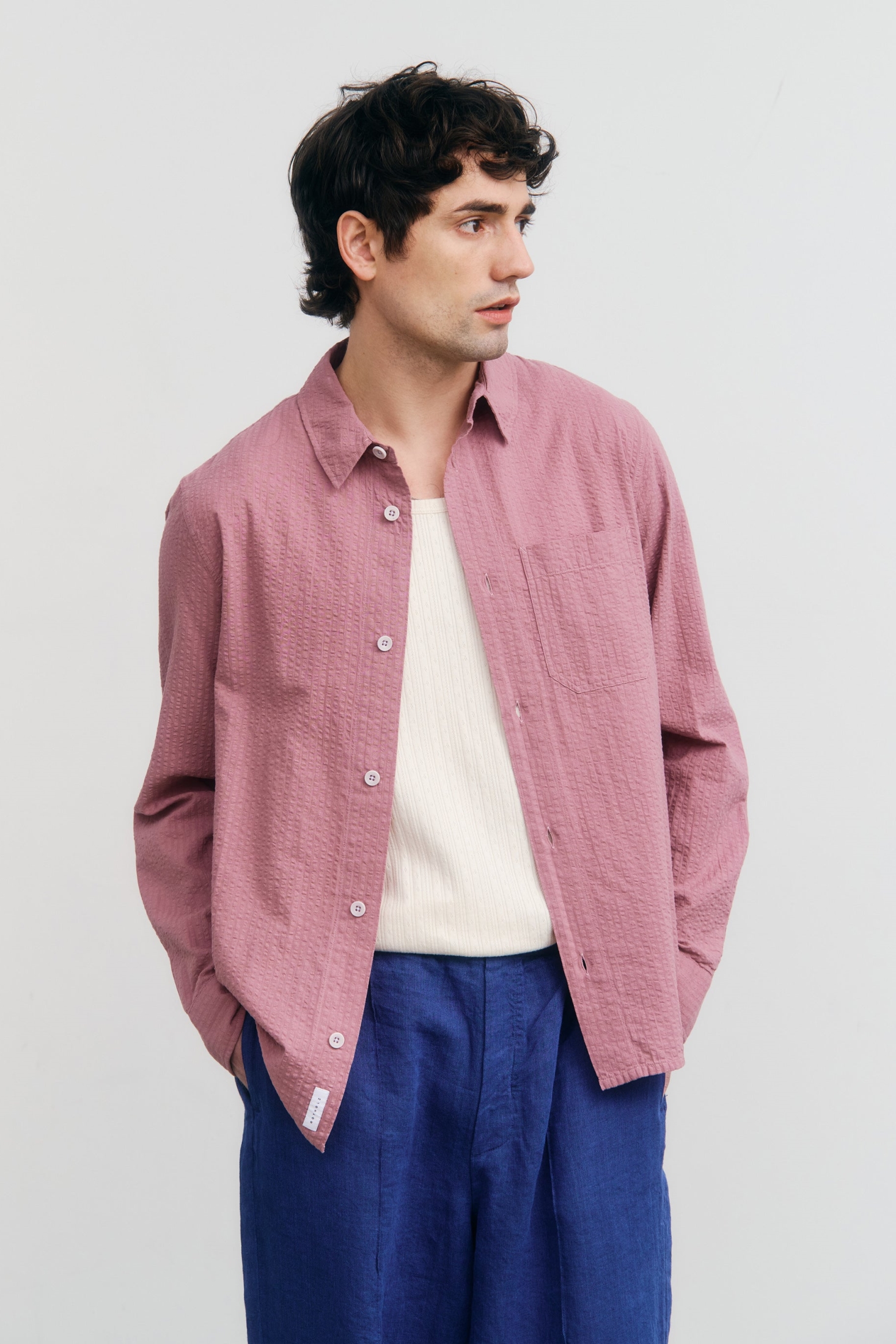 Image of Rotholz mannen vegan Overhemd Van Seersucker In Steenroze