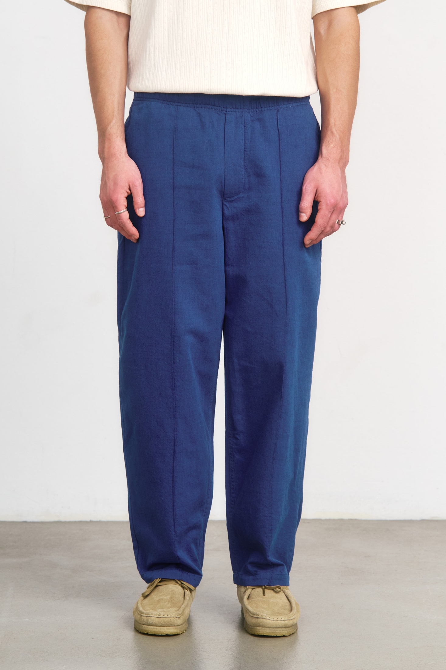 Image of Rotholz mannen vegan Broek Met Wijde Plooien, Oceaanblauw