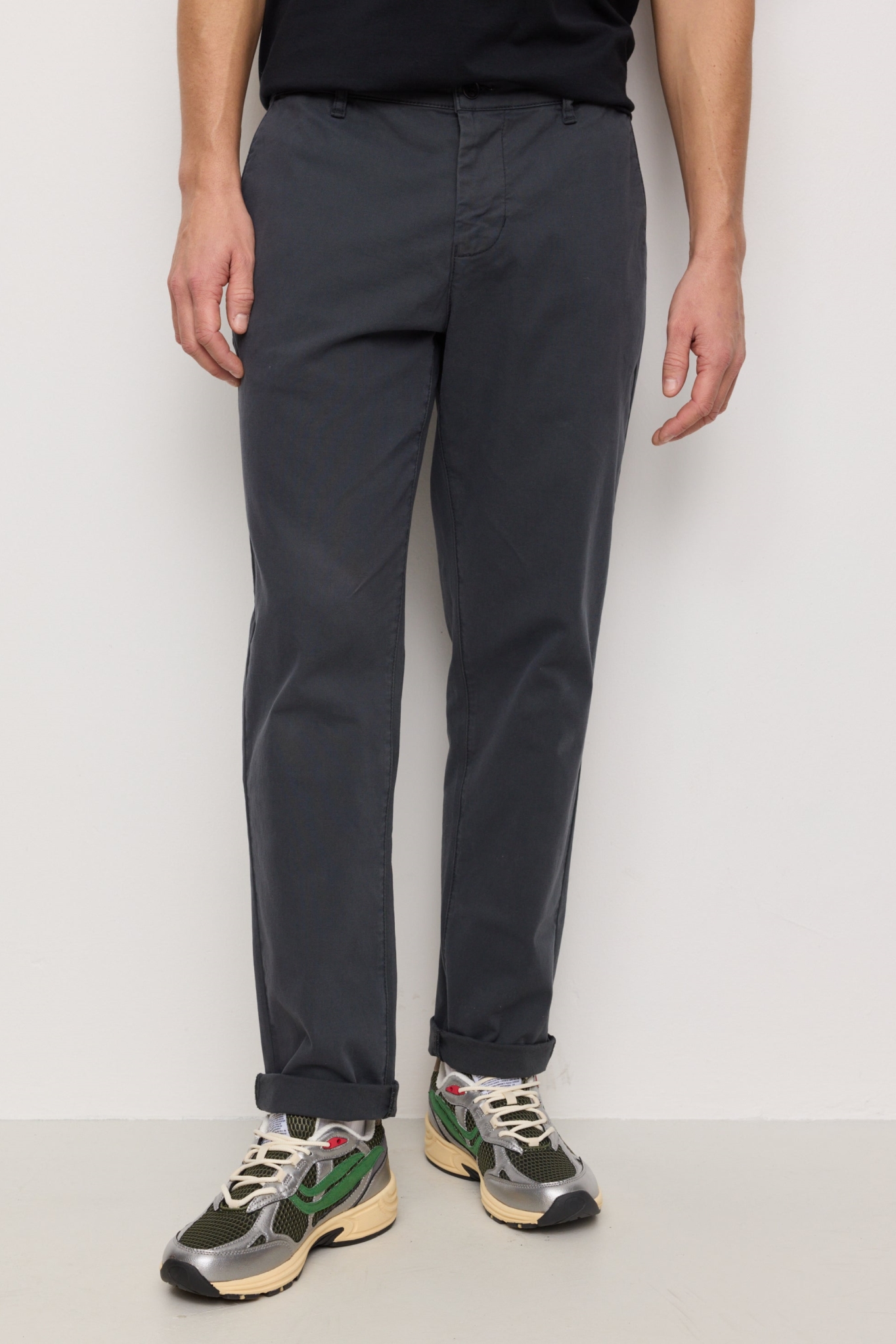 Image of Recolution mannen vegan Chinos Kelp Donkergrijs