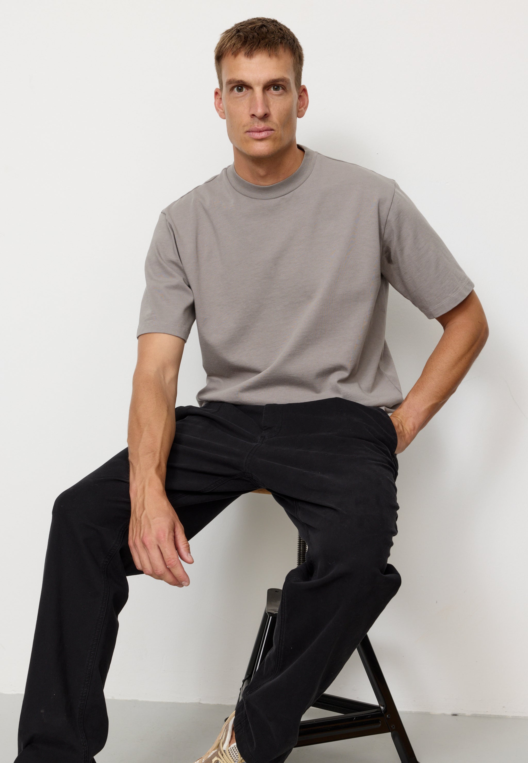 Recolution Chinos Oak Black