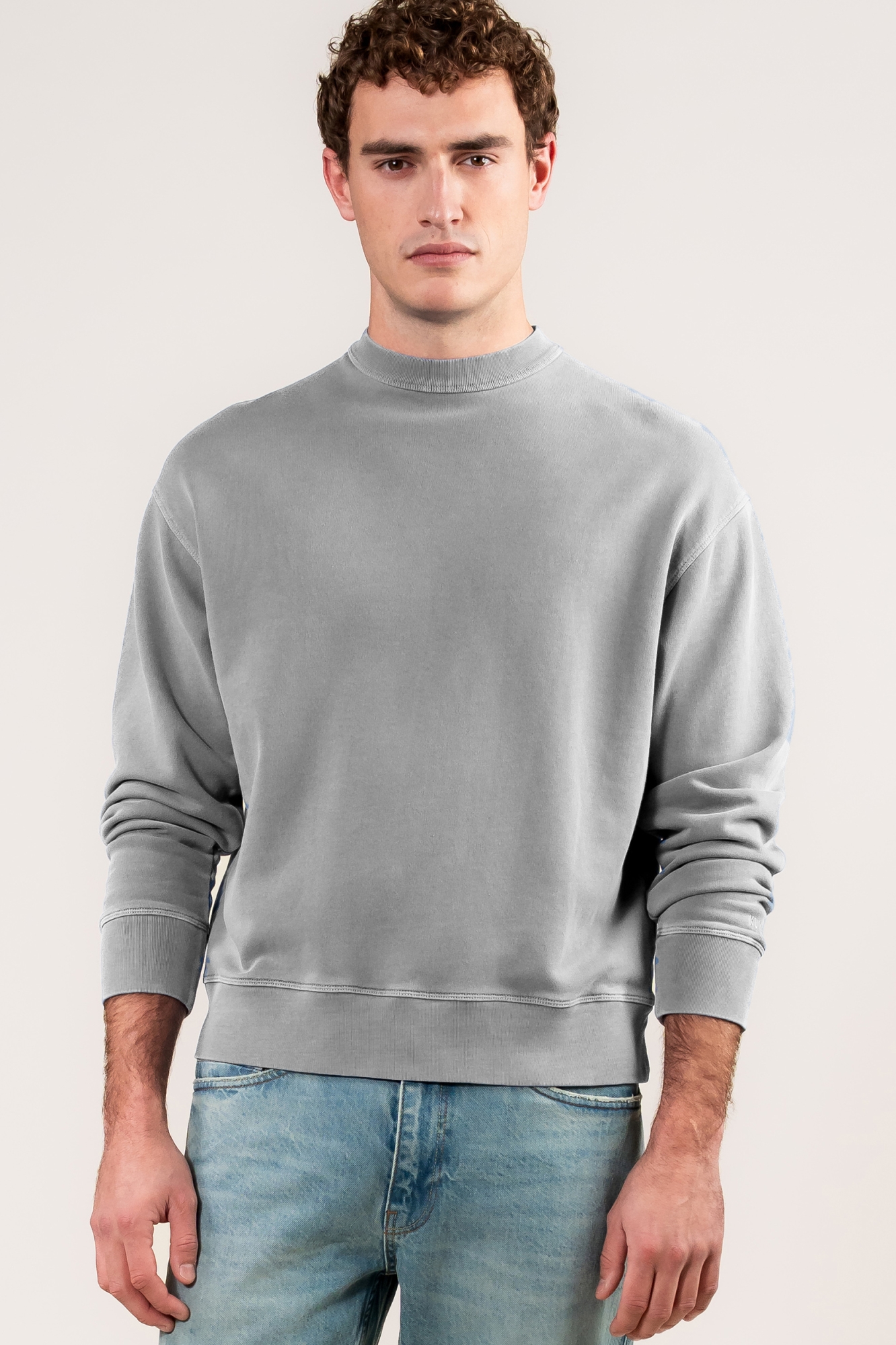 Image of Kuyichi mannen vegan Sweatshirt Jimi Ash Grey