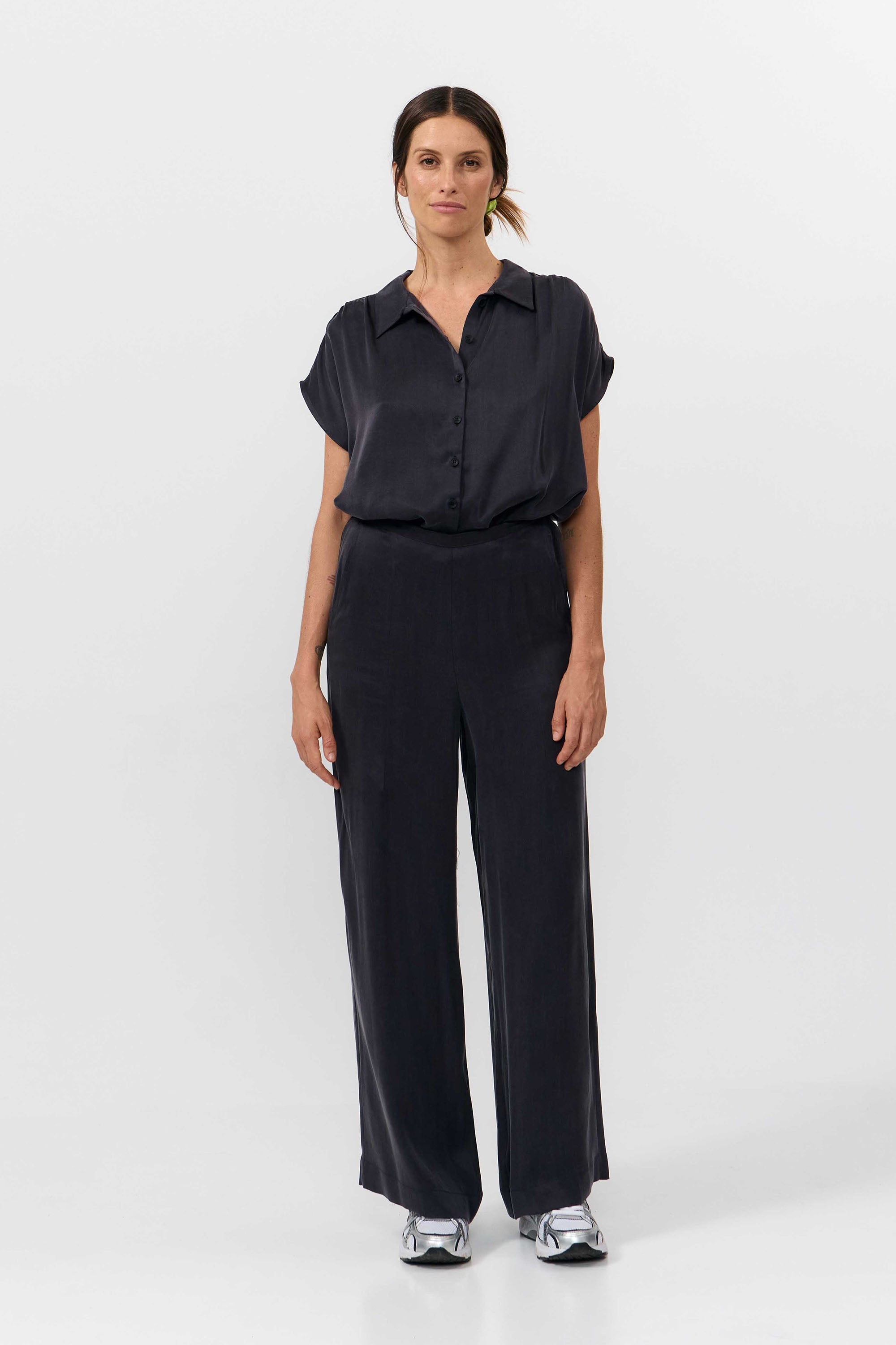 SUITE13LAB womens vegan Pants Luna Dark Grey