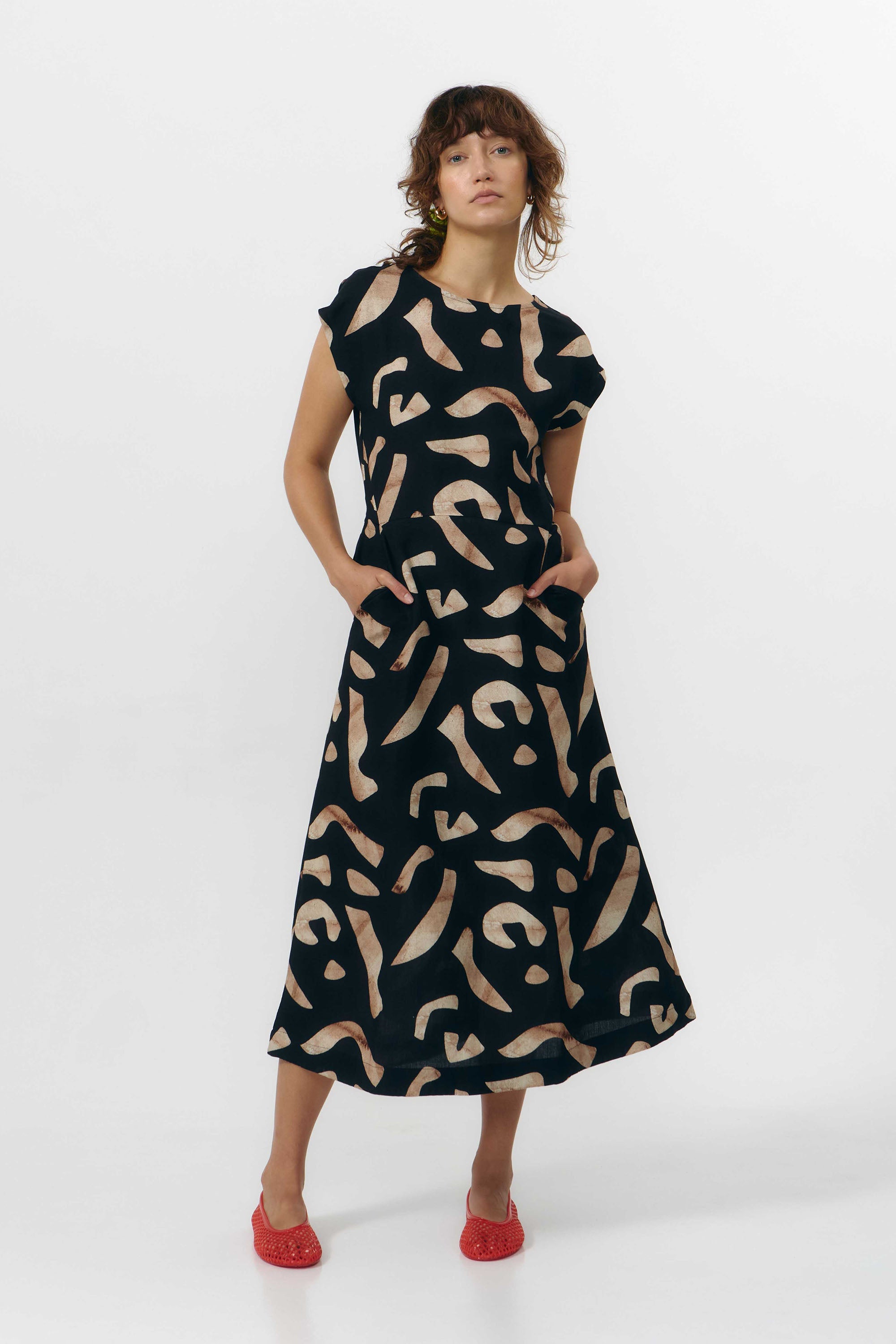Image of SUITE13LAB dames vegan Jurk Met Tinto-Print En Steentjes, Zwart