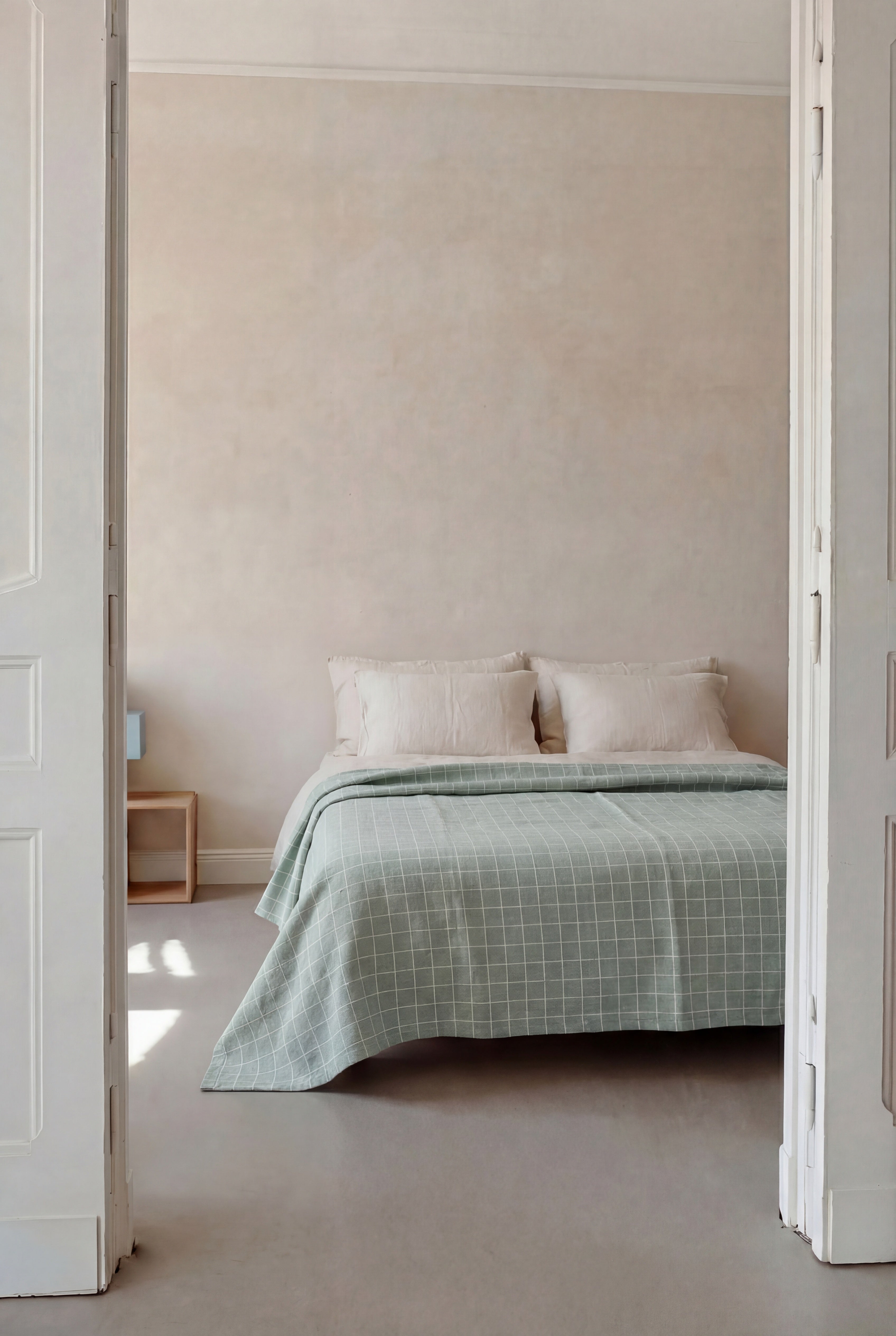 Jyoti Fair Works Tagesdecke Reversible Ghapala Eisblau