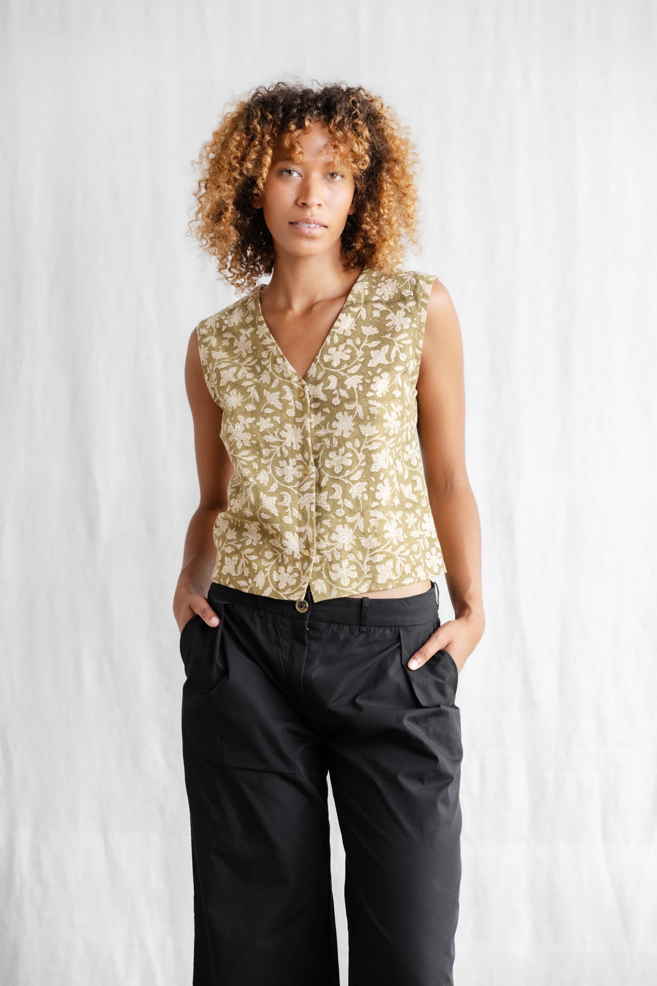 Image of Jyoti Fair Works dames vegan Top Chatania Blokdruk Groen