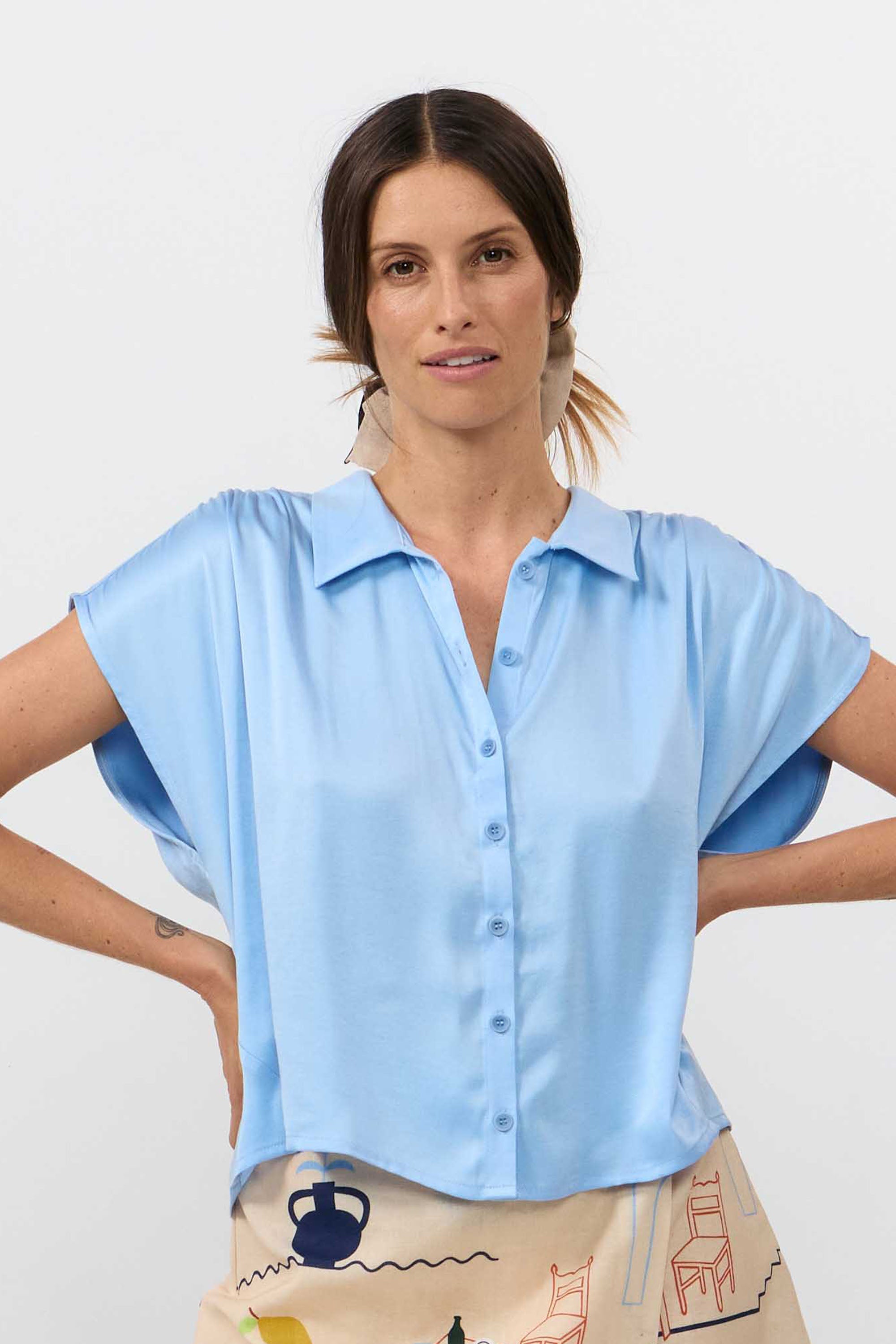 Image of SUITE13LAB dames vegan Overhemd Sur Lichtblauw