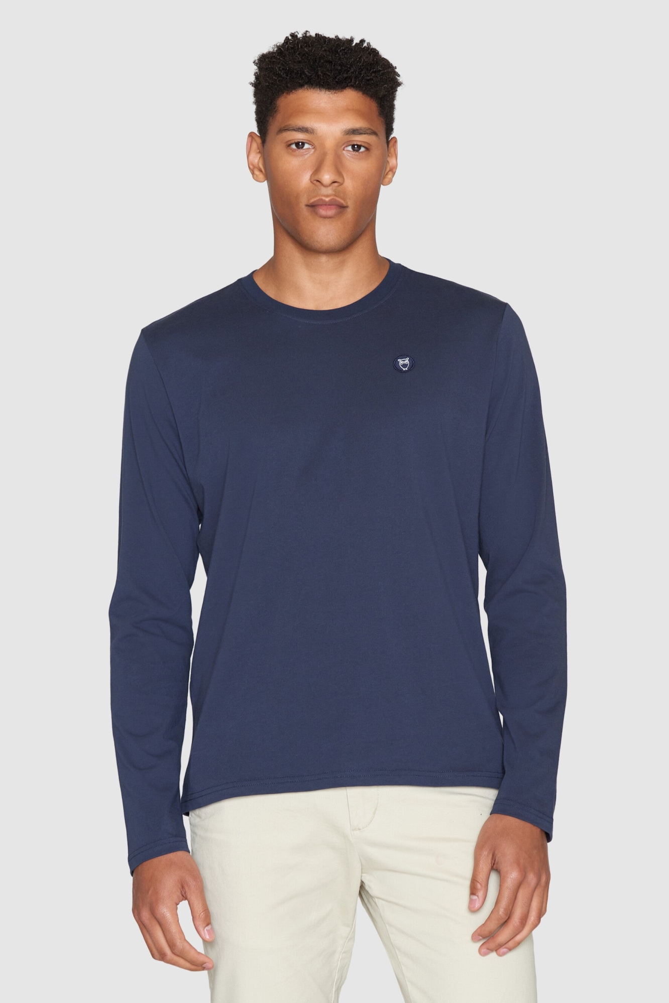 Image of KnowledgeCotton Apparel mannen vegan Shirt Long Sleeve Badge Total Eclipse