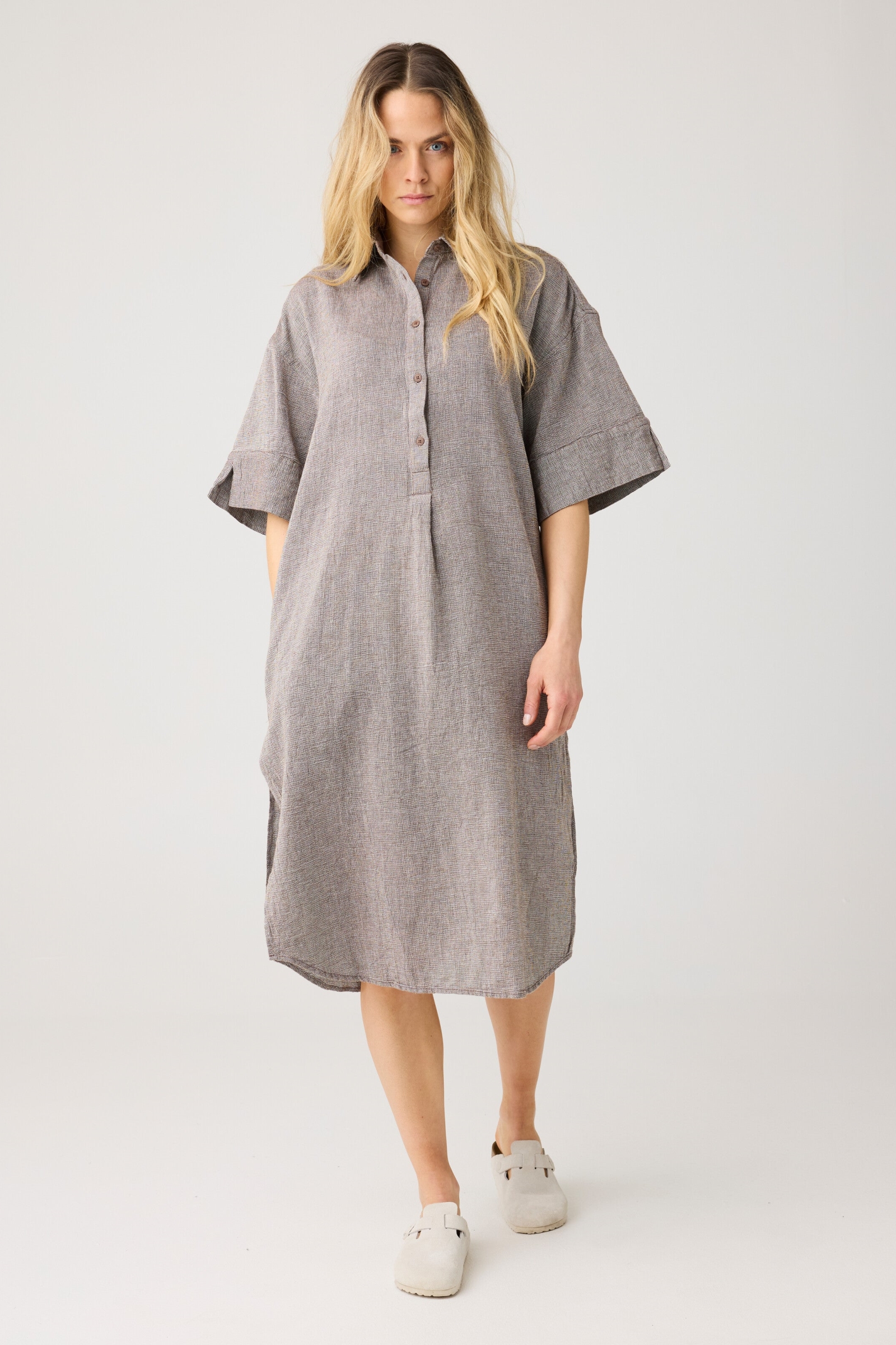 Image of KnowledgeCotton Apparel dames vegan Overhemdjurkstructuur Geschaafde Chocolade