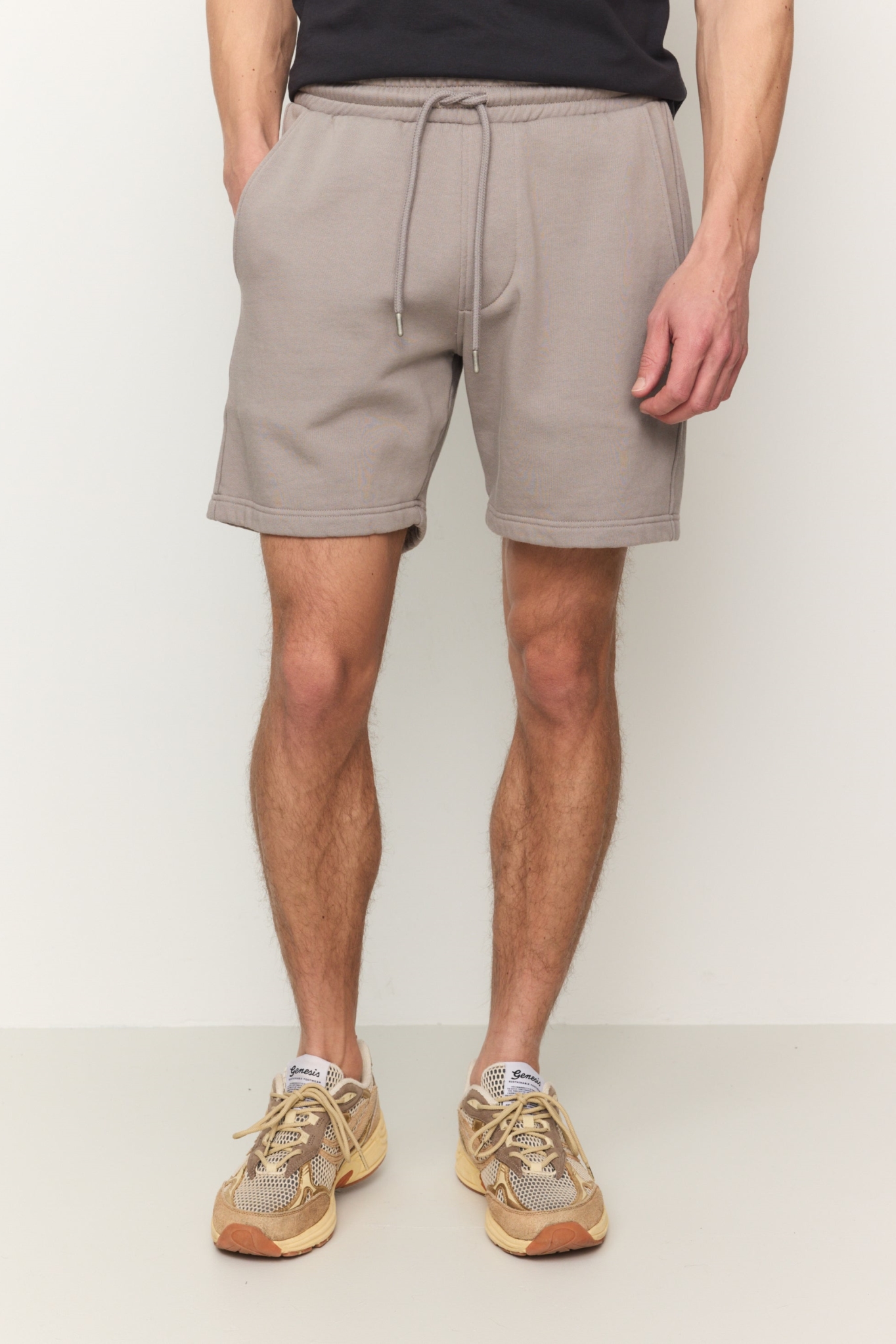 Image of Recolution mannen vegan Shorts Balm Greige