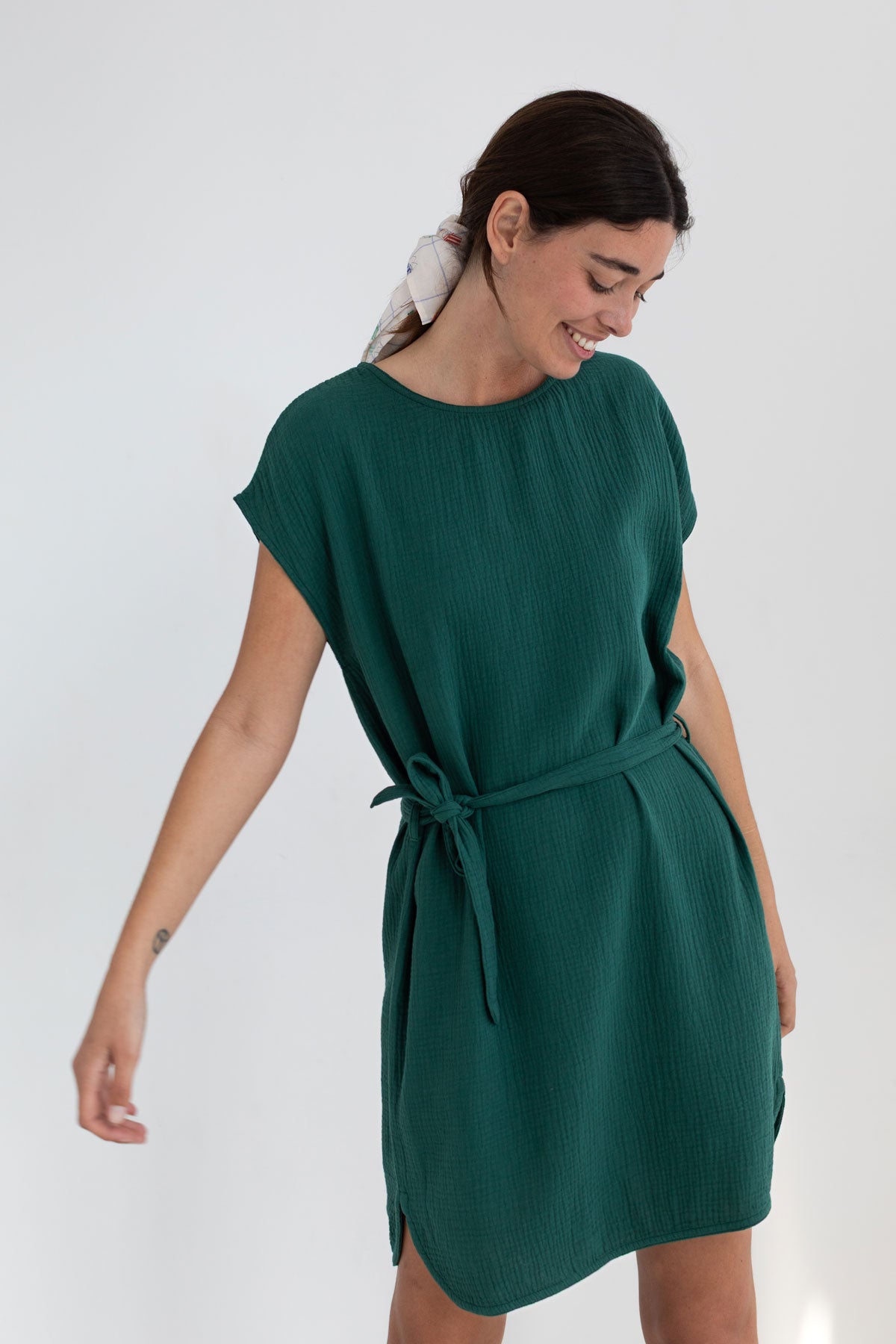 Image of TWOTHIRDS dames vegan Jurk Mwali Donkergroen