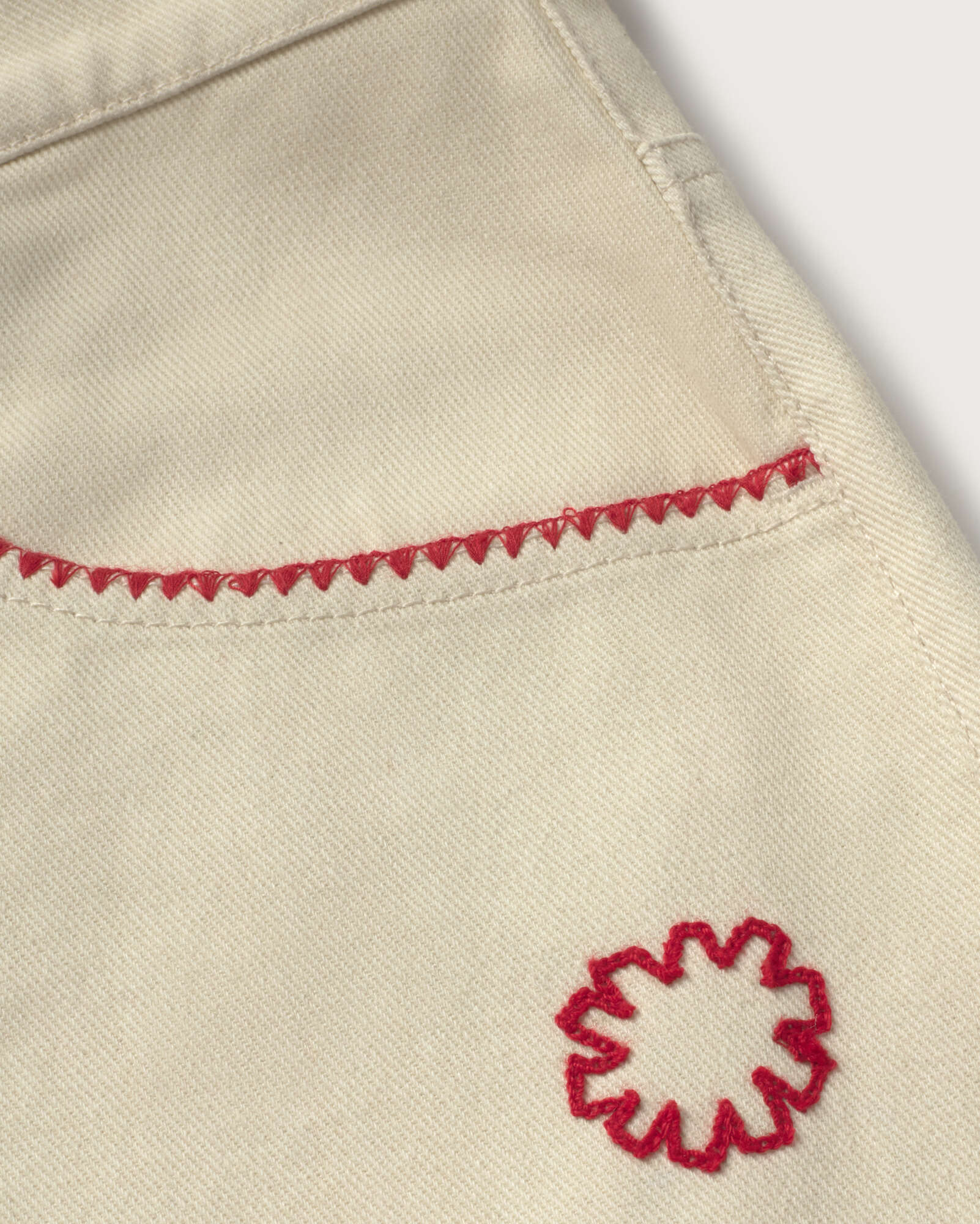 Thinking MU Hedda Handgeborduurde Broek Met Wijde Pijpen In Ecru