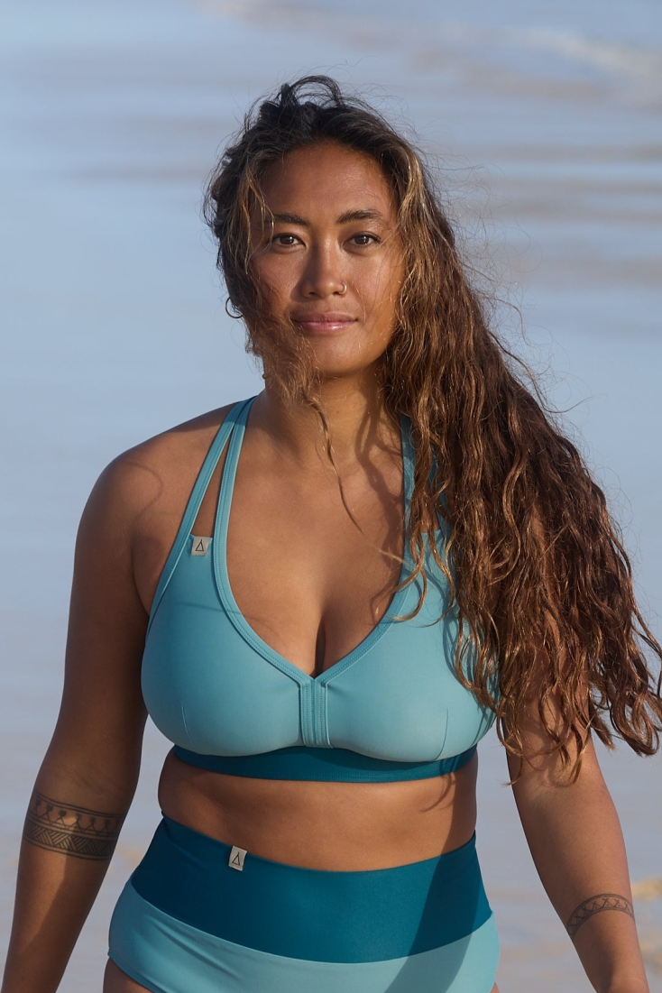 Image of Inaska dames vegan Bikini Top Sport Wild Ice Blue Petrol