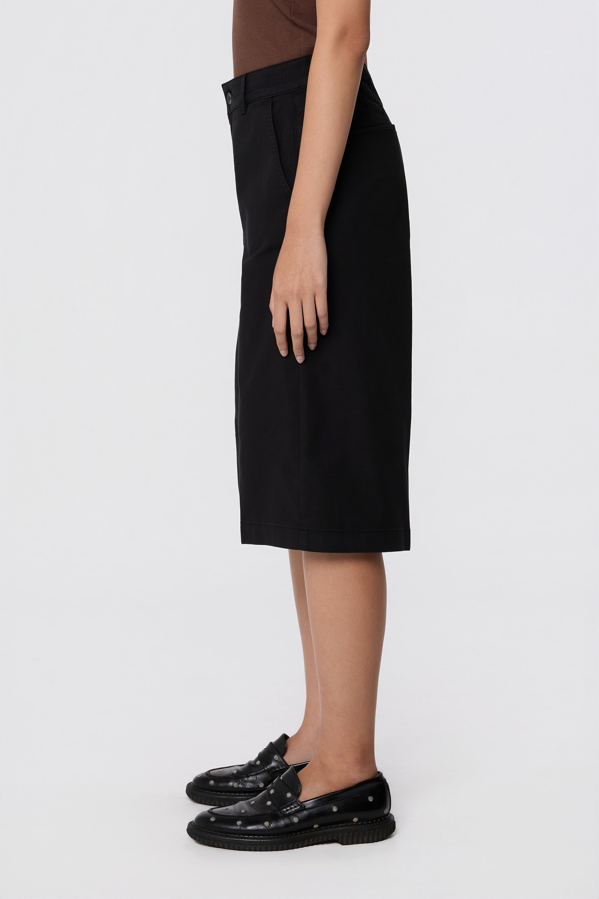 Dawn womens vegan Shorts Eden Paper Touch Black