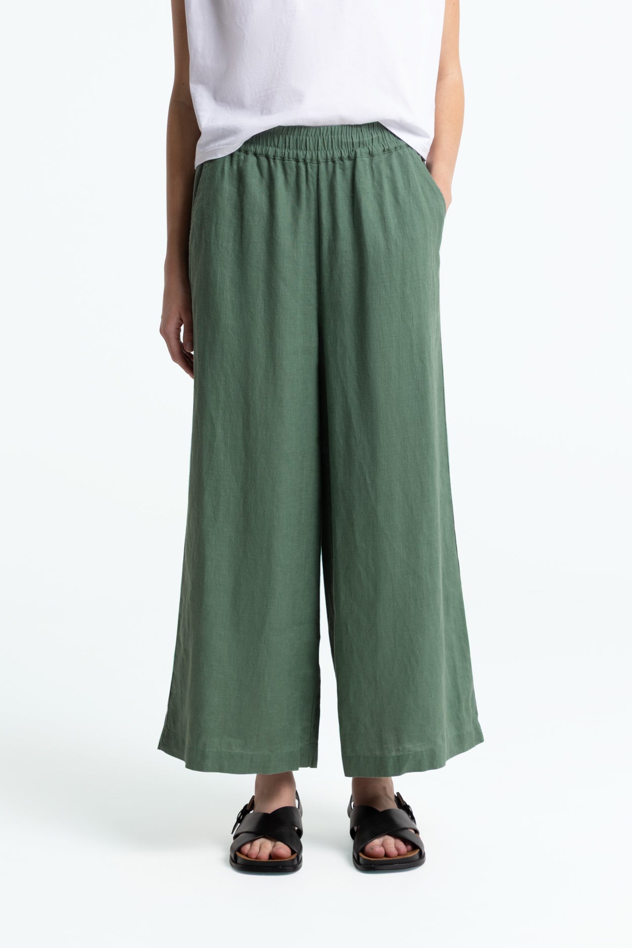 Kings Of Indigo Damen vegan Hose Hazel Dunkelwaldgr&Atilde;&frac14;n