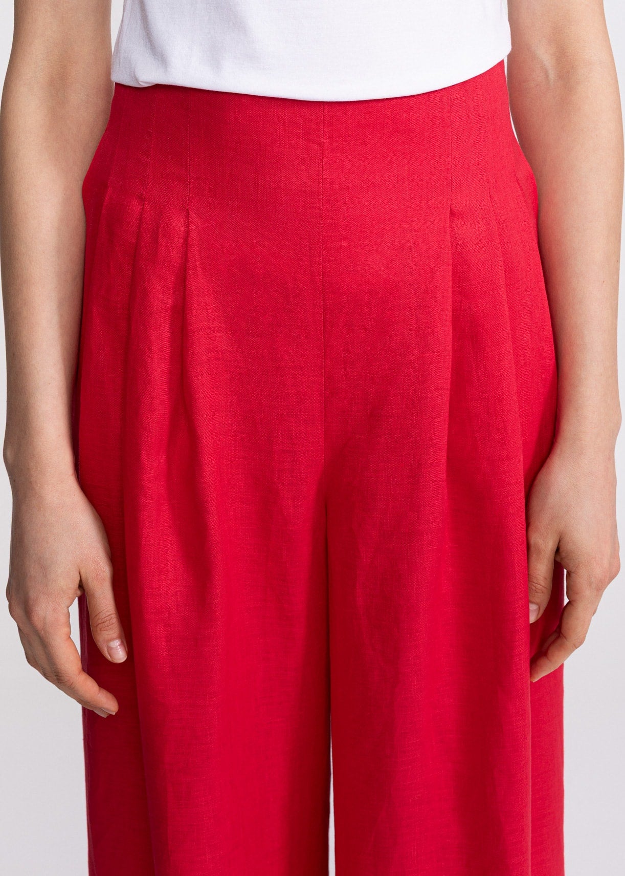 De IONESCU womens vegan Pants High Waist Deva Red