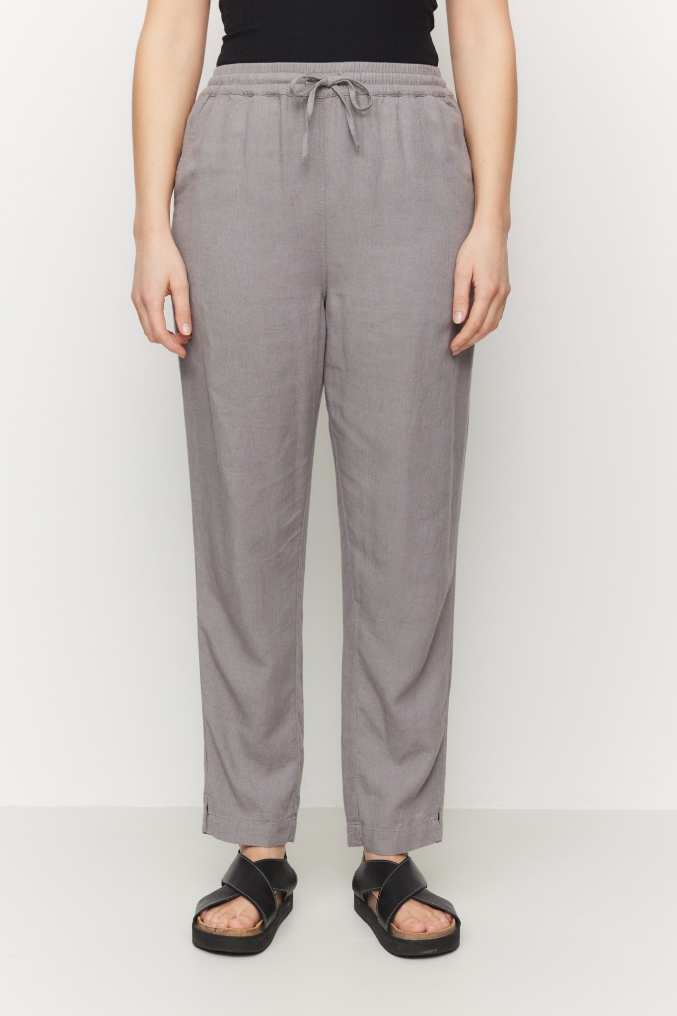 Recolution Damen vegan Hose Moonflower Greige