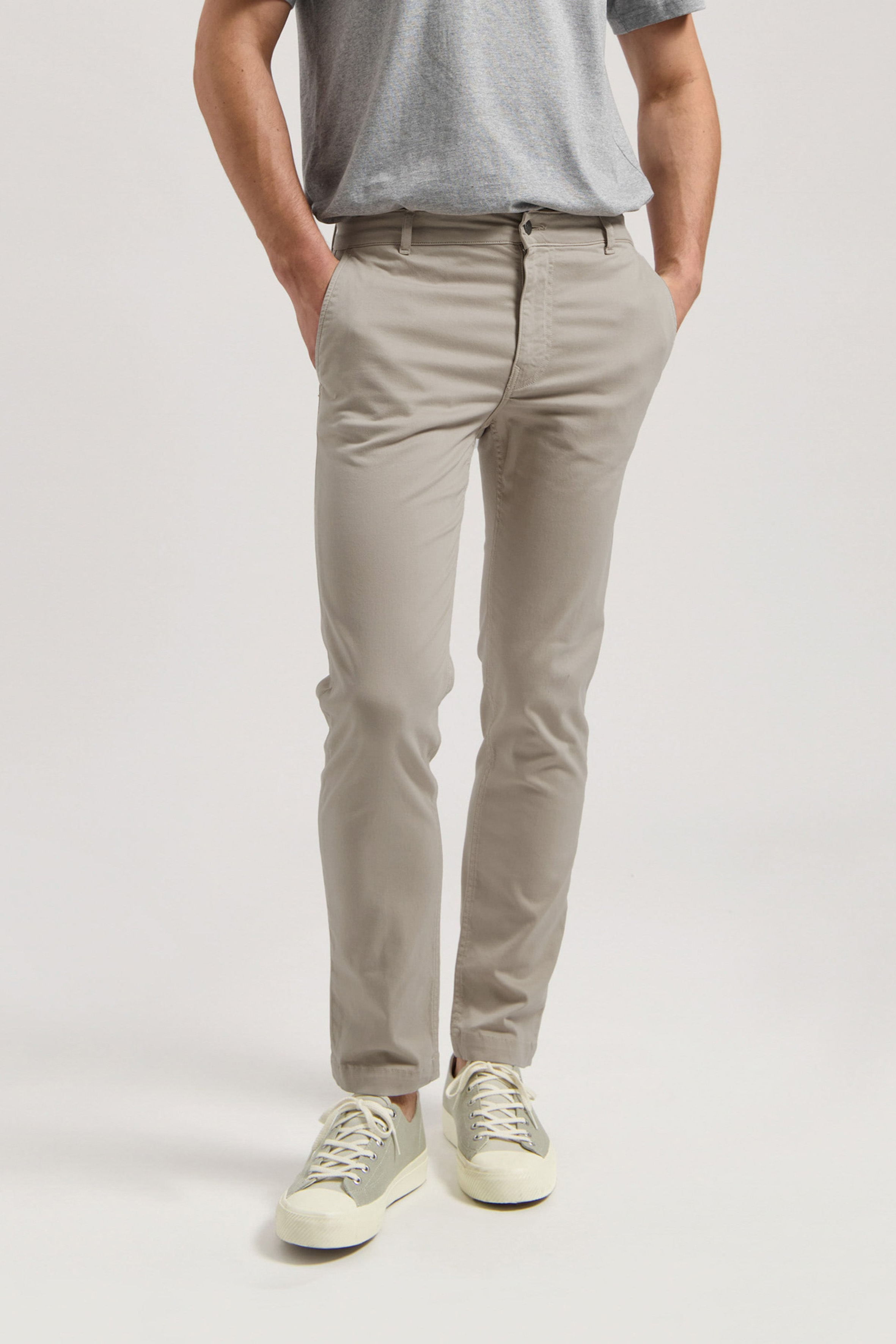 MUD Jeans Herren vegan Hose Scott Mid Tapered Pebbles