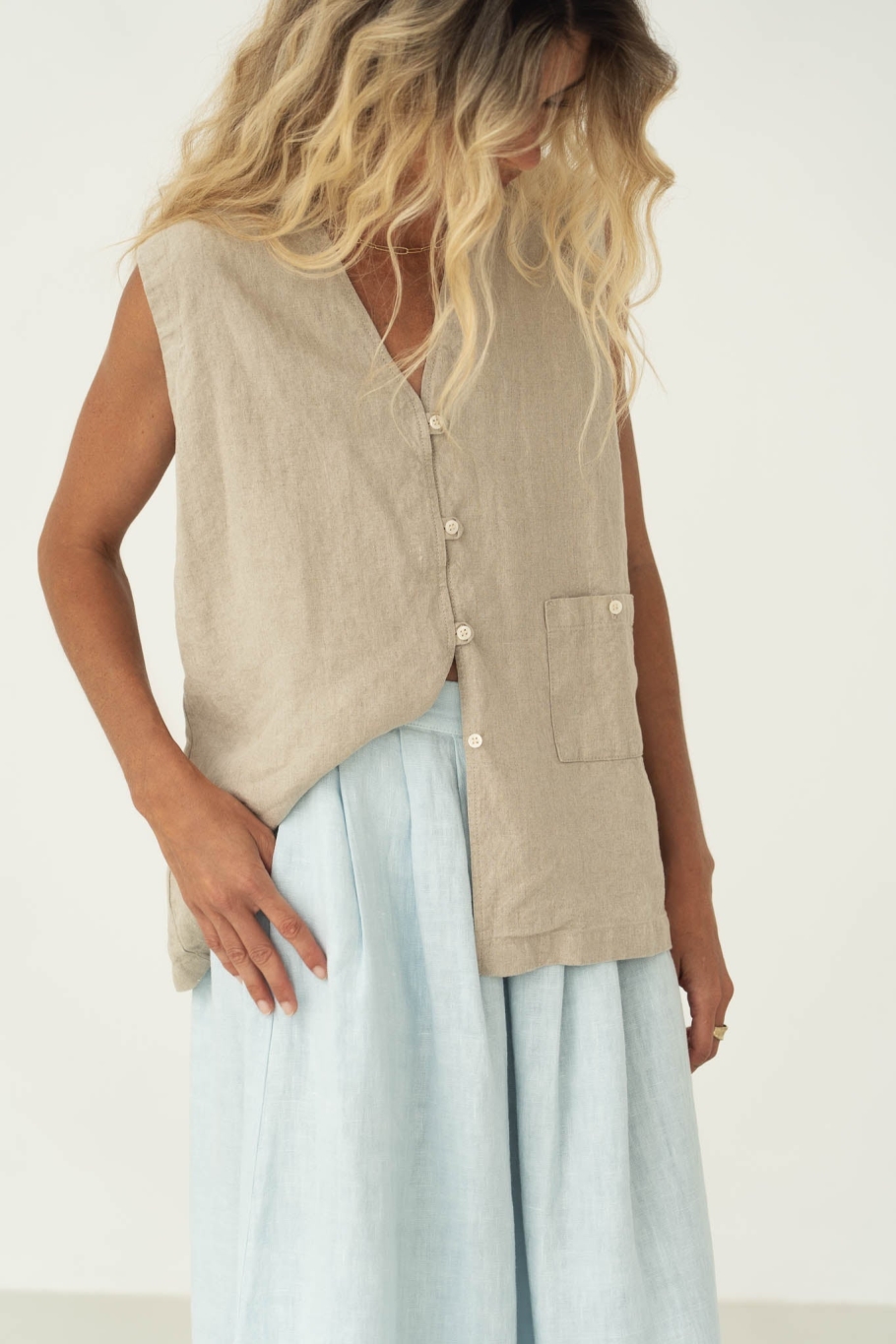 N&Atilde;&curren;z Damen vegan Weste Mila Beige