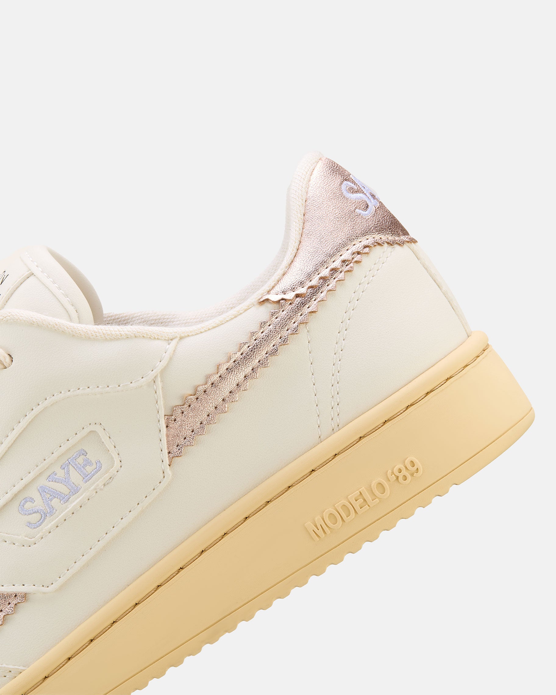 SAYE Sneakers M89 Icon Metallic Gum