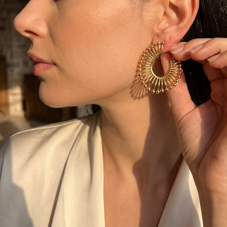 Les Reines Earrings Ellisse Gold