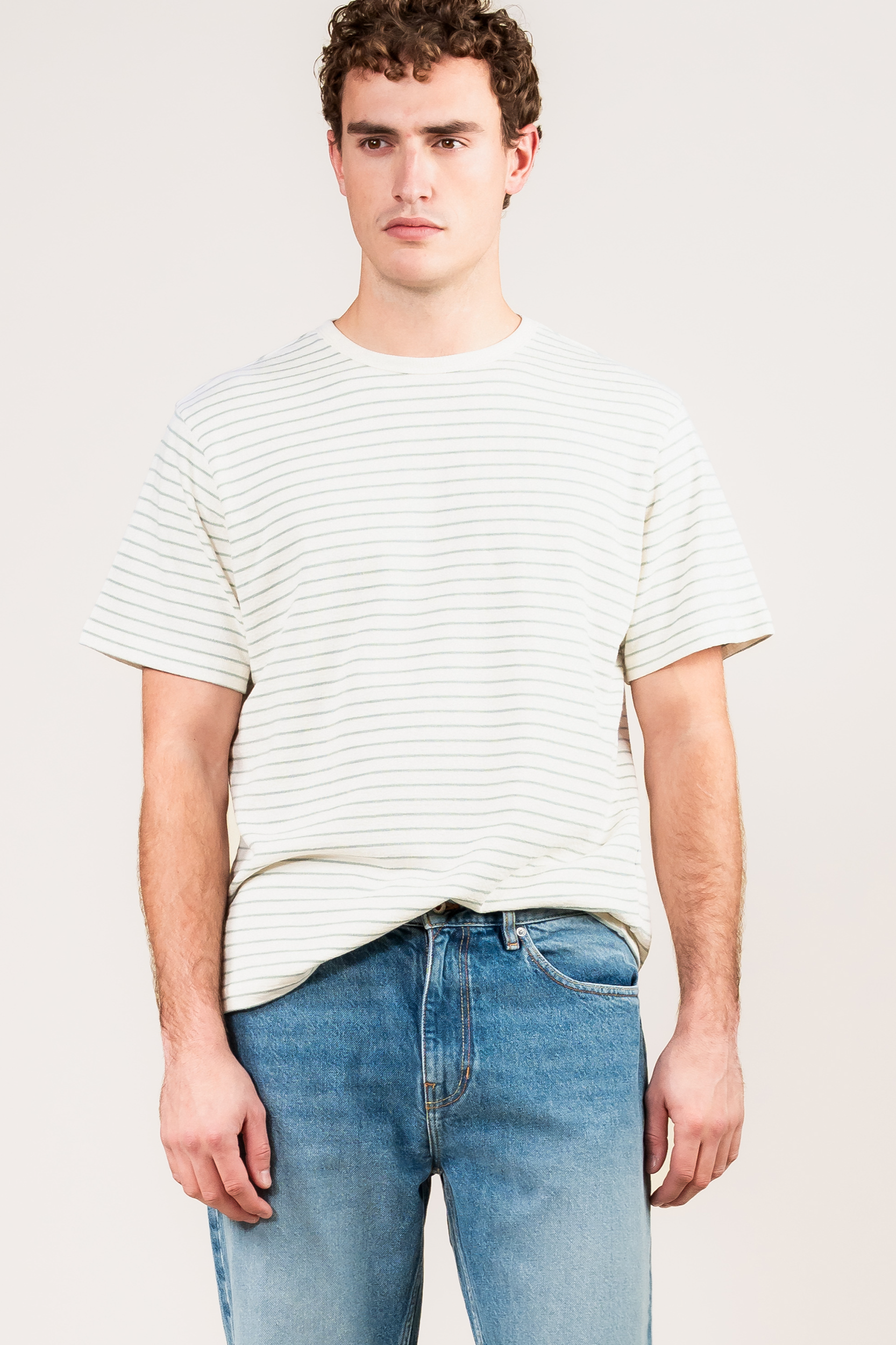 Image of Kuyichi mannen vegan T-Shirt Liam Gestreept Saliegroen