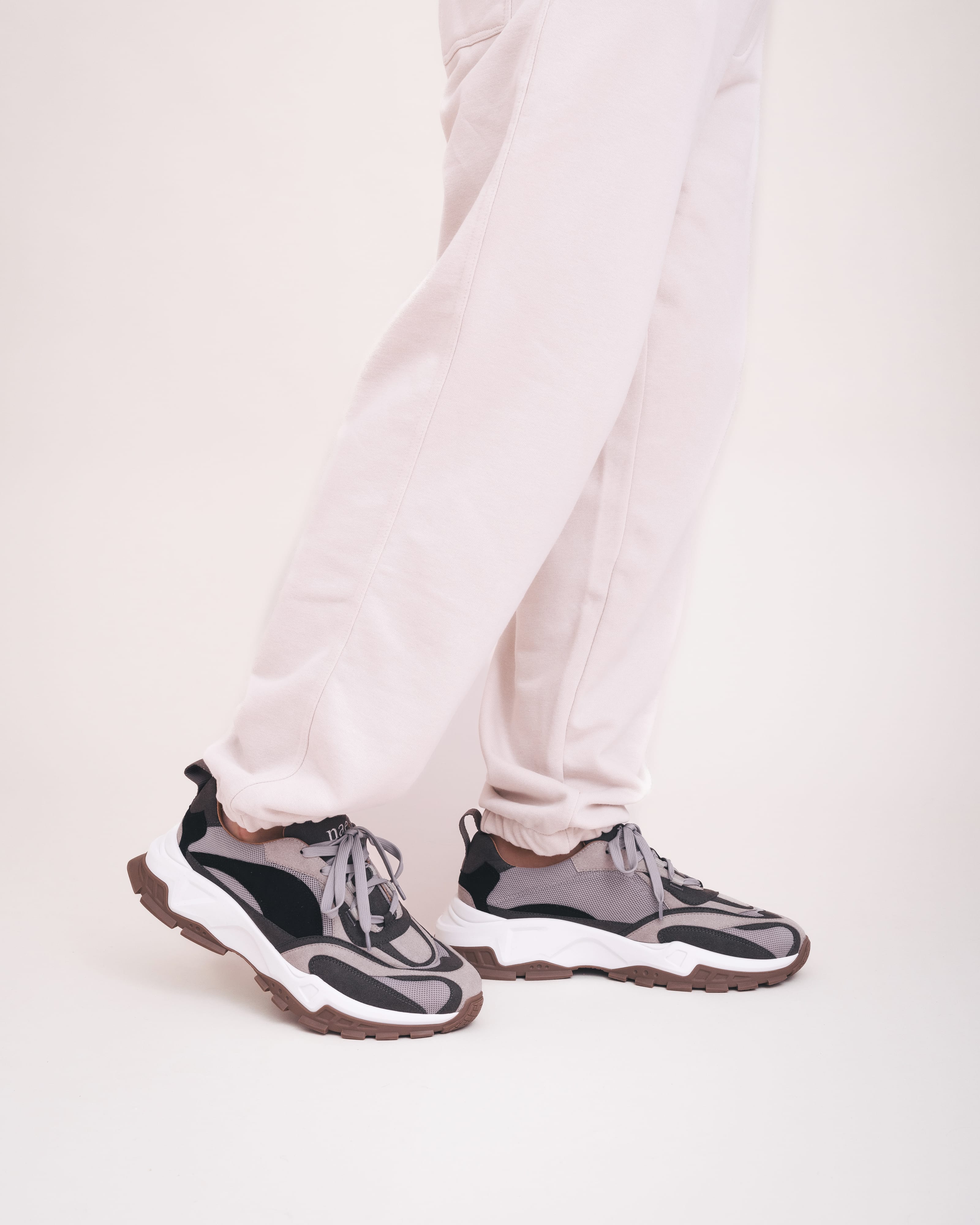 NAE Sneakers Hanoi Grey