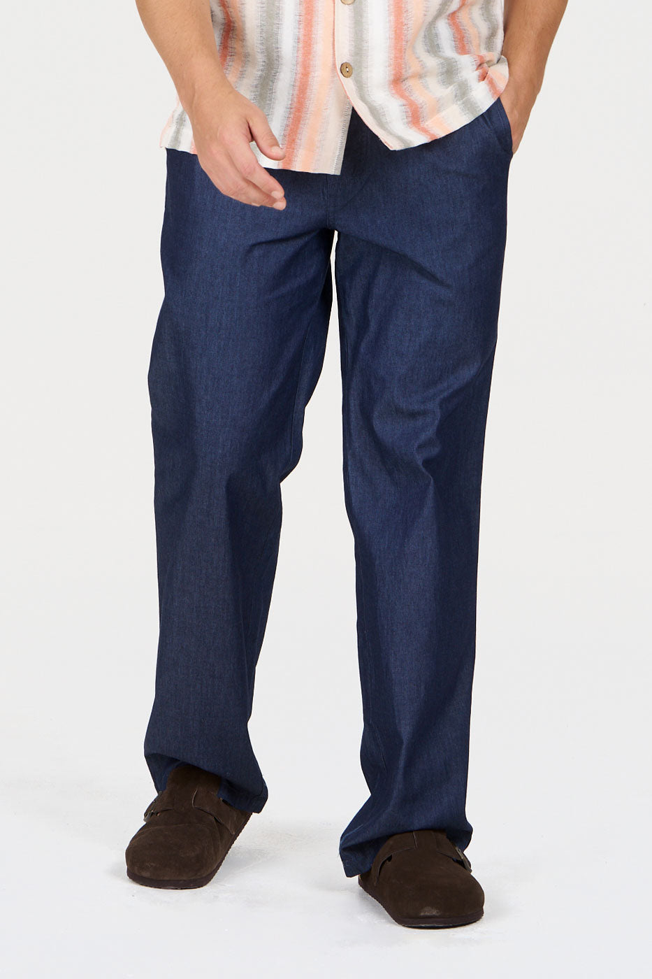 Image of KOMODO mannen vegan Broek Joshua Mid Wash Blue