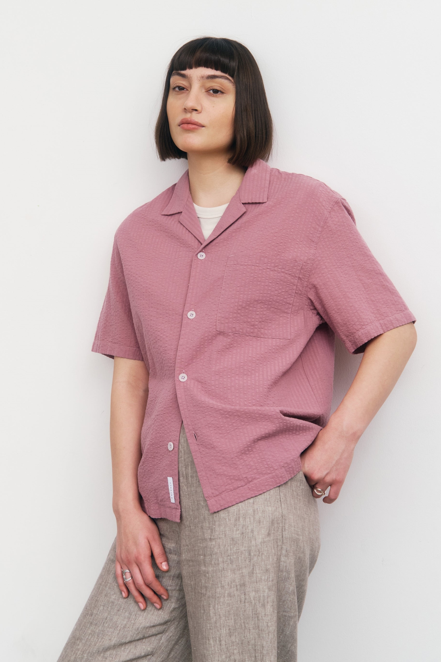 Image of Rotholz dames vegan Roze Seersucker Bowlingoverhemd