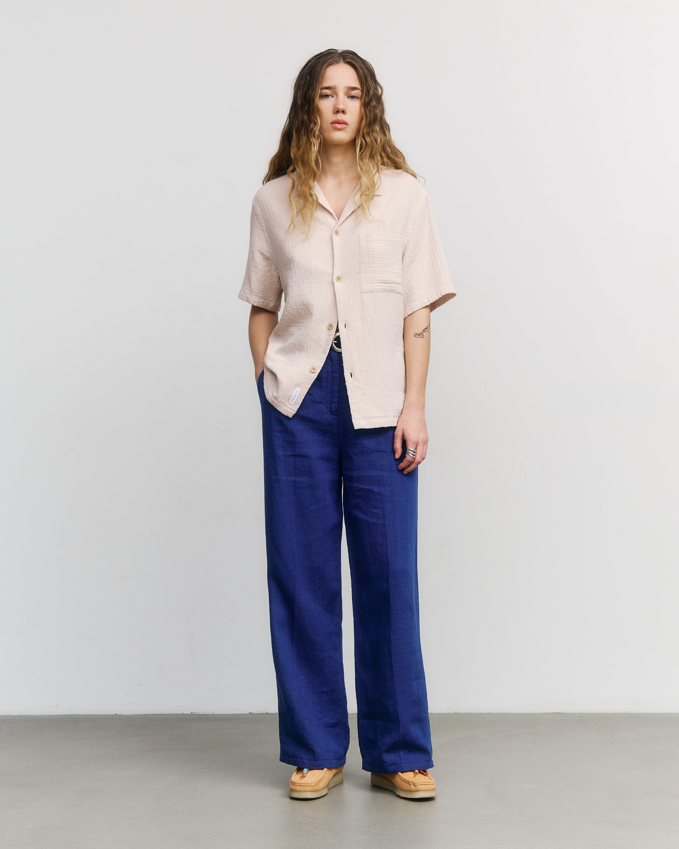 Rotholz womens vegan Shirt Bowling Textured Pale Gray