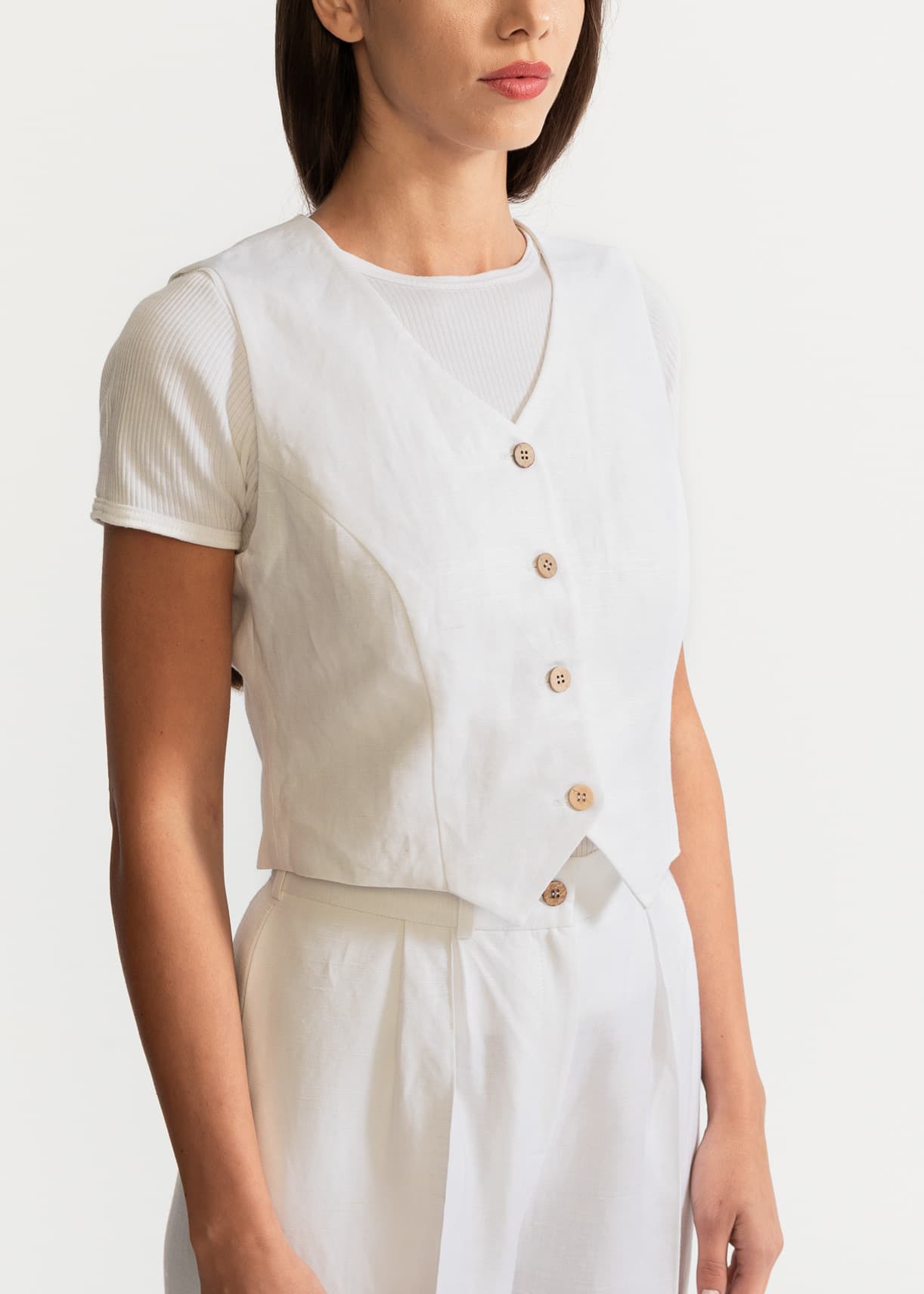 De IONESCU womens vegan Waistcoat Figa Linen White