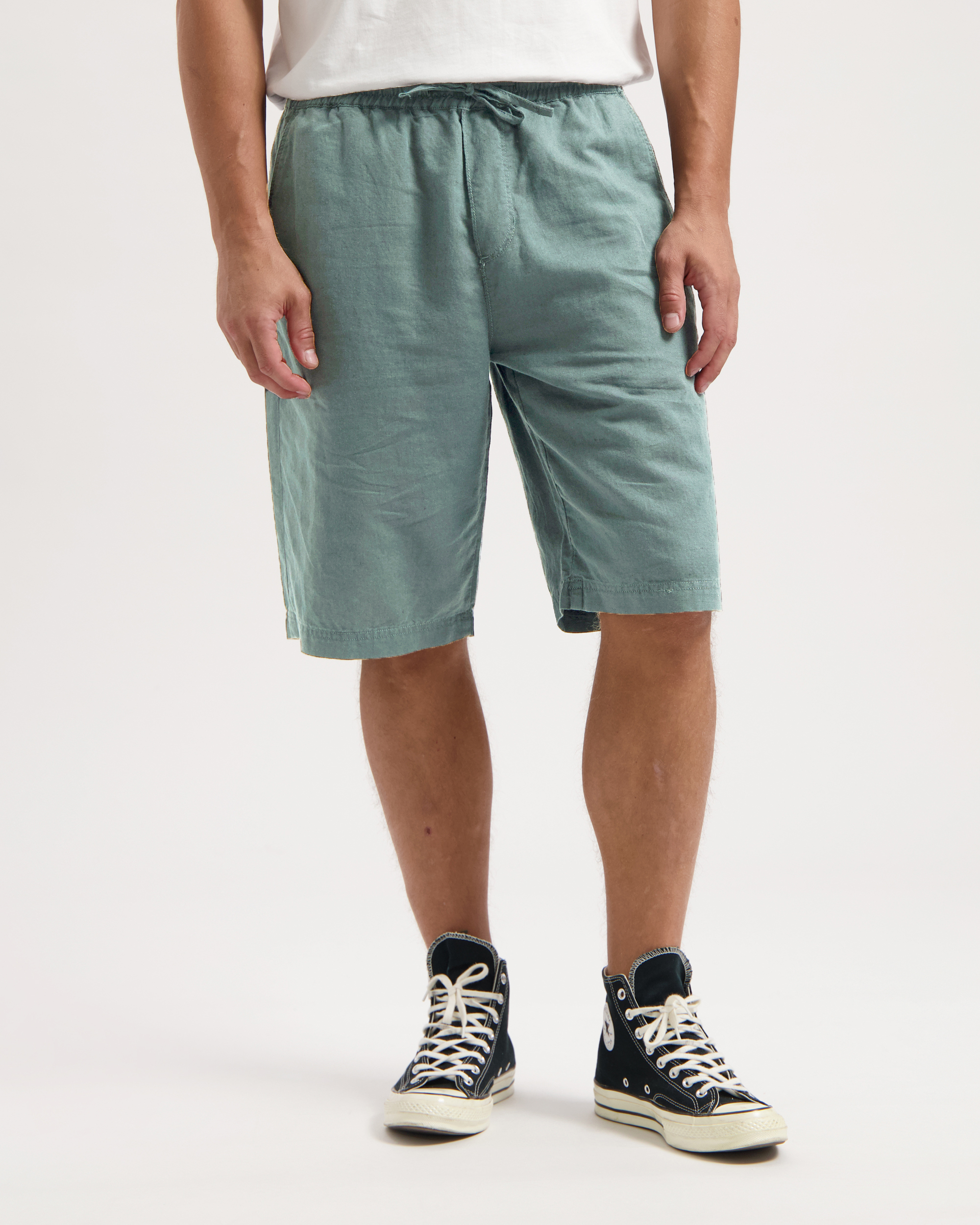 Kuyichi men vegan Shorts Tyler Sage Green