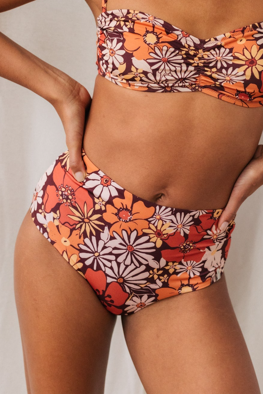 Image of TWOTHIRDS dames vegan Bikini Bottom Zadel Retro Bloemen Bruin