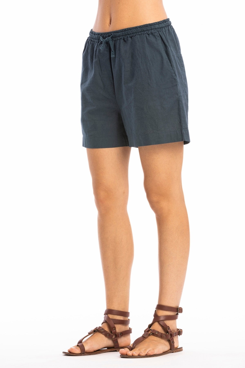 RAVENS VIEW IBIZA Damen vegan Shorts Alba Ozeanblau