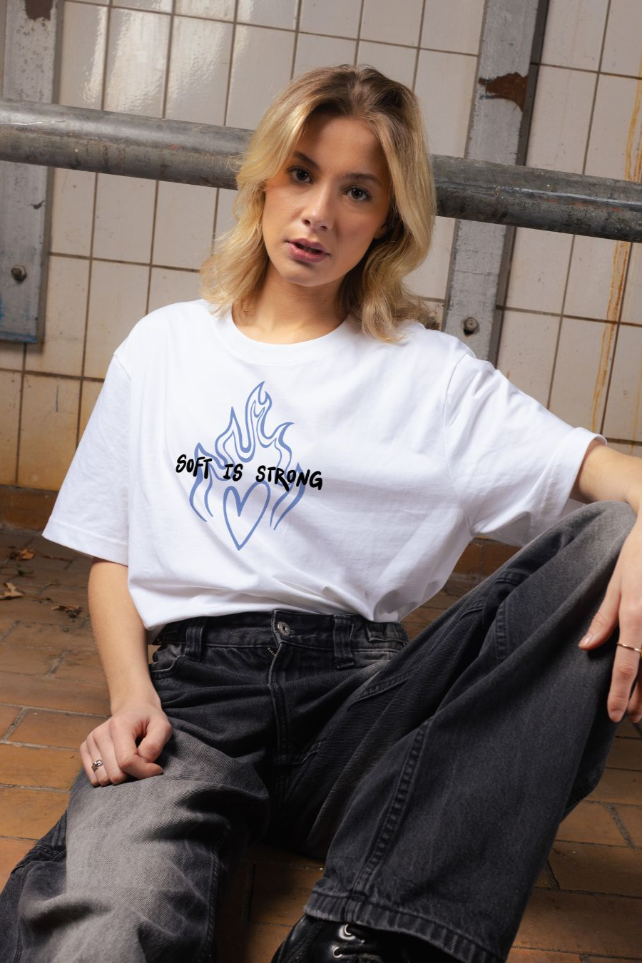 Kintobe Damen vegan T-Shirt Atlas Boxy Fit Wei&Atilde;Ÿ