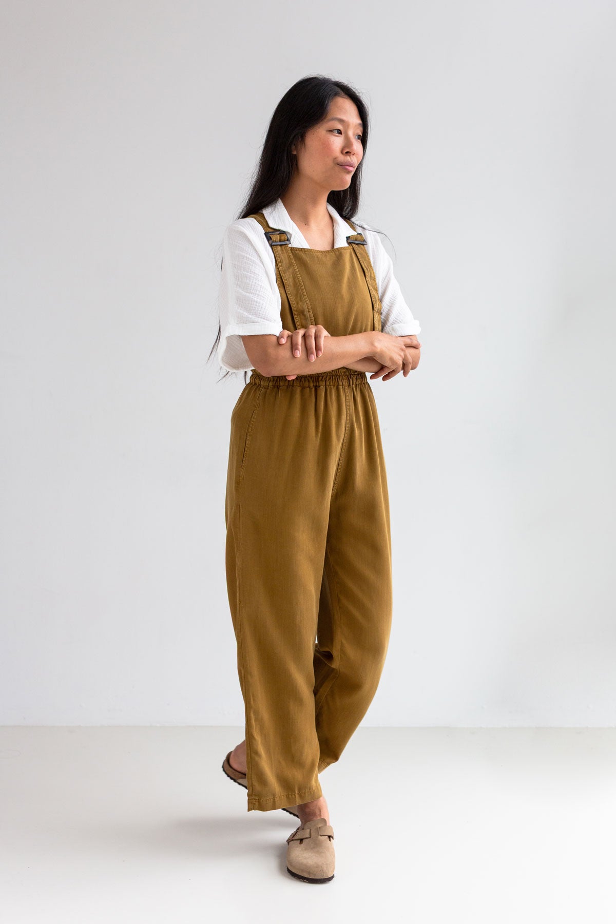 TWOTHIRDS Damen vegan Dungaree Hornos Dijon Senf