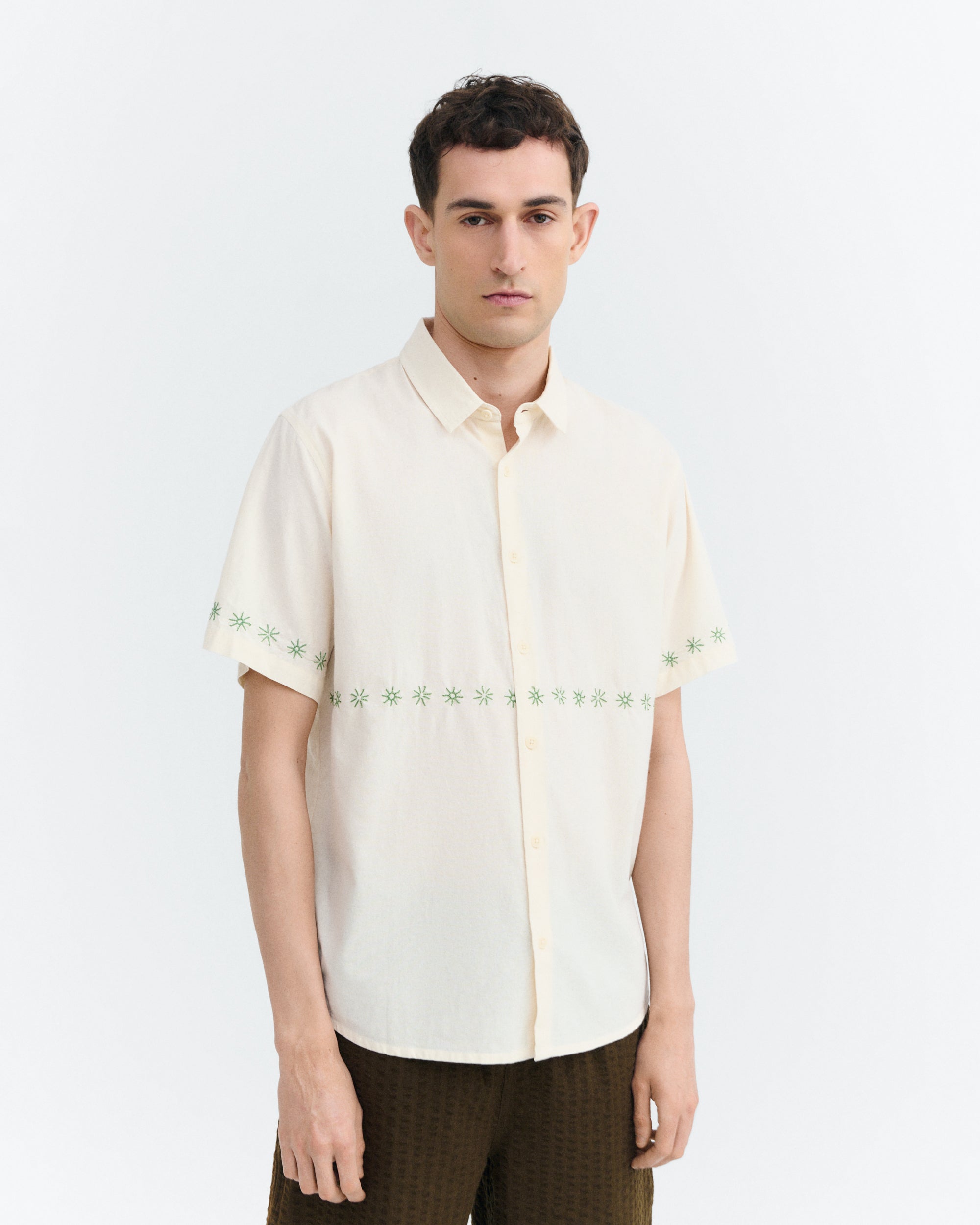 Thinking MU men vegan Shirt Tom Hand Embroidered Ecru