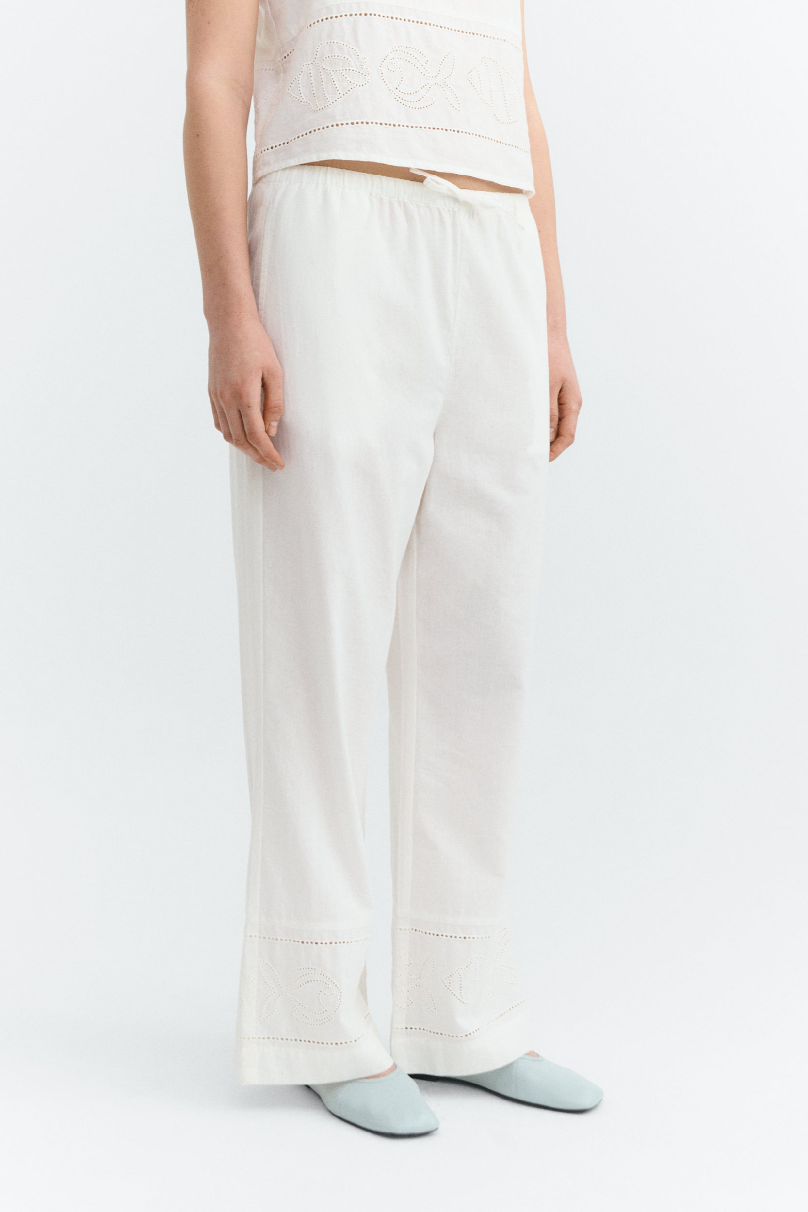 Thinking mu Damen vegan Hose Brigitte Bestickt Wei&Atilde;Ÿ