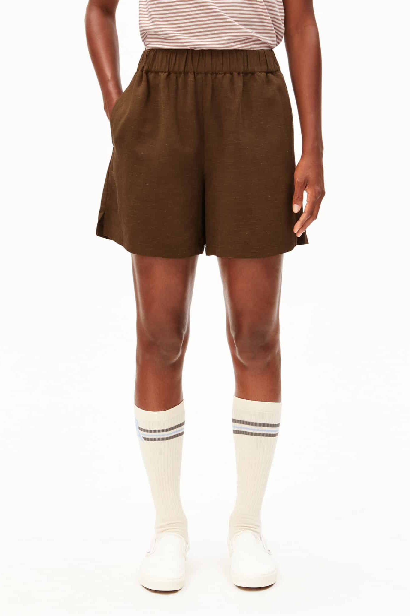 ARMEDANGELS Damen vegan Kurze Hose Anziehen Braun