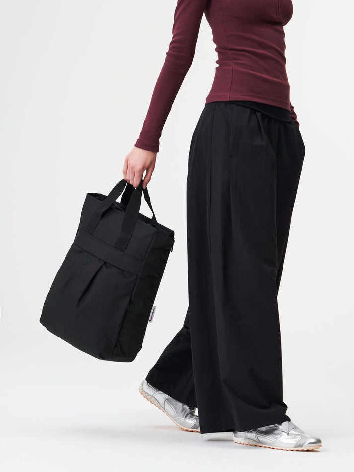 pinqponq womens vegan Backpack Komo Rooted Black