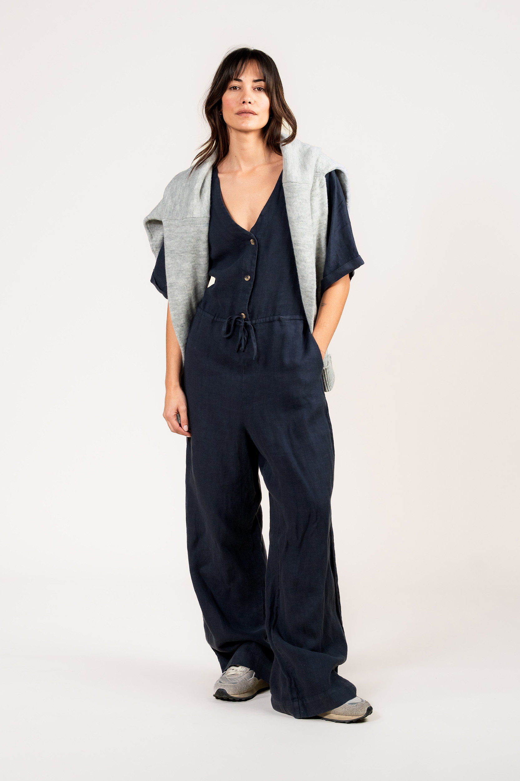 Kuyichi Damen vegan Jumpsuit Sammie Mitternachtsblau
