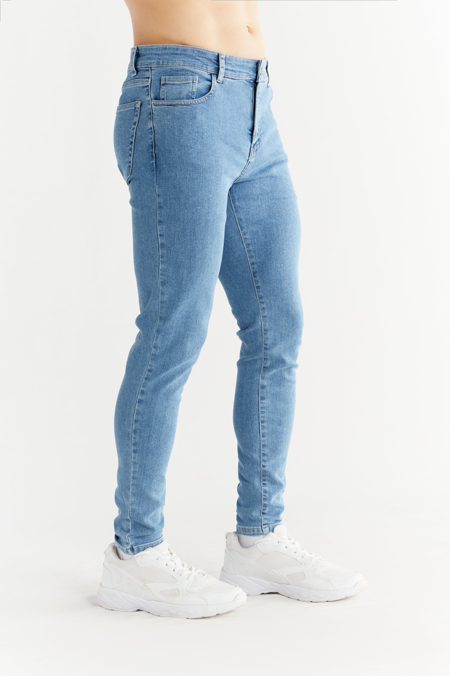 Evermind Herren vegan Jeans Skinny Fit Day Himmelblau