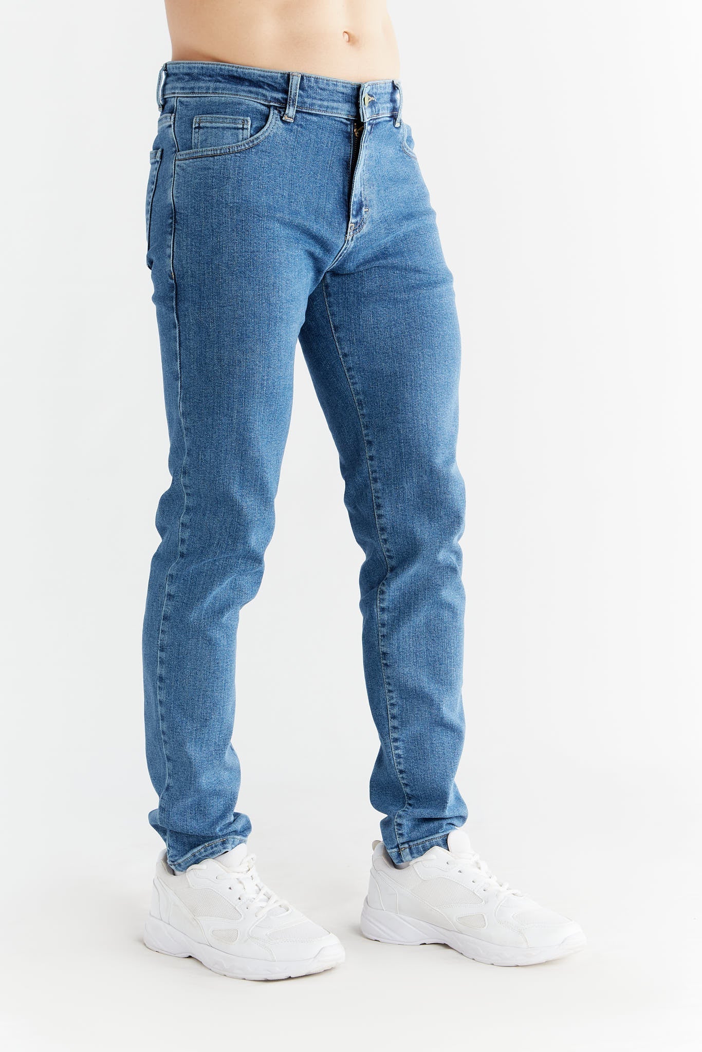 Evermind men vegan Jeans Slim Fit Day Sky Blue