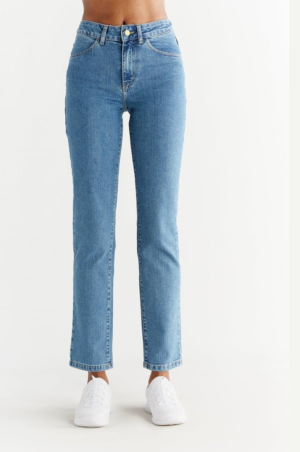 Evermind Damen vegan Jeans Straight Fit Day Himmelblau